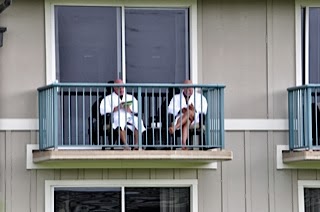 busy+vacationers.jpg