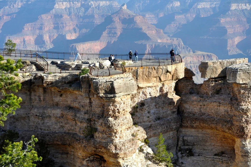 Early morning on the south rim.