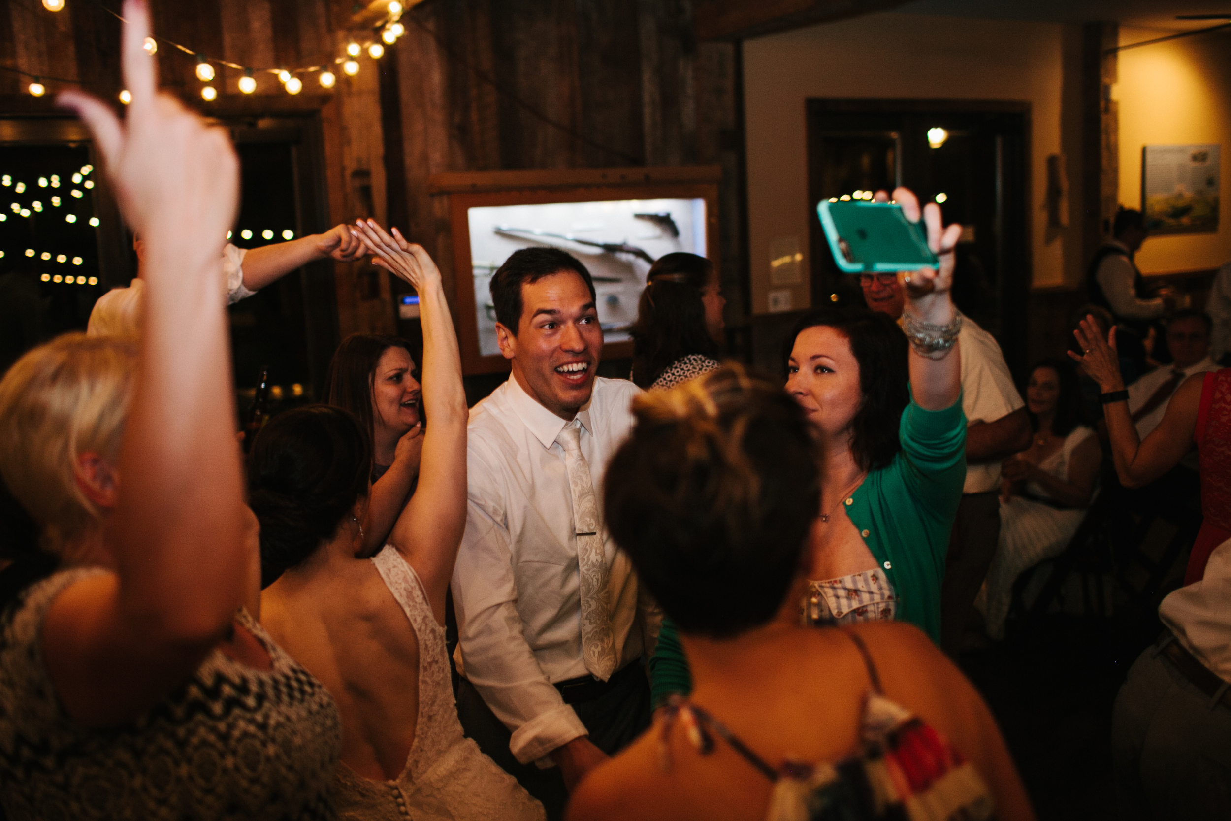thesylerwedding-15-2.jpg