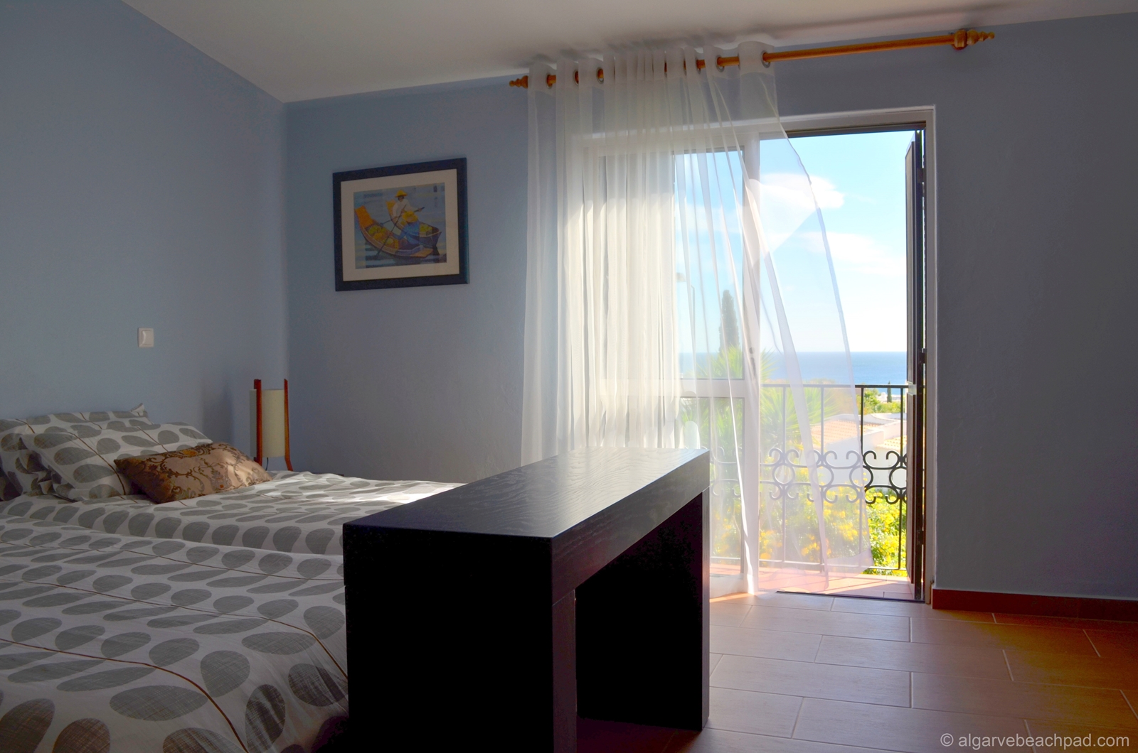 © Algarve Beach Pad (Inside) - 021 double bedroom balcony (web).jpg