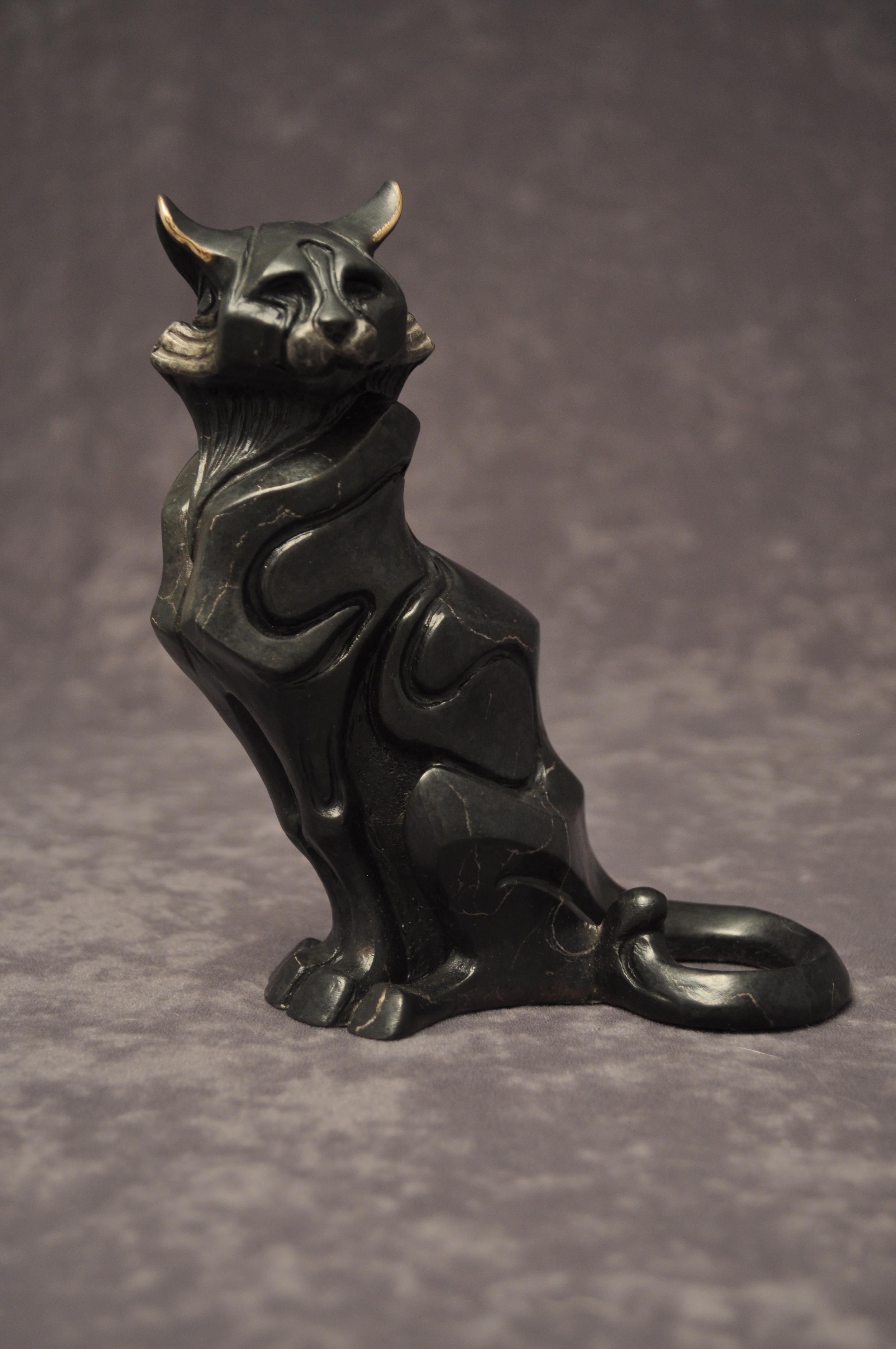 Bronze-Cat-Sculpture-by-John-Maisano-8.JPG