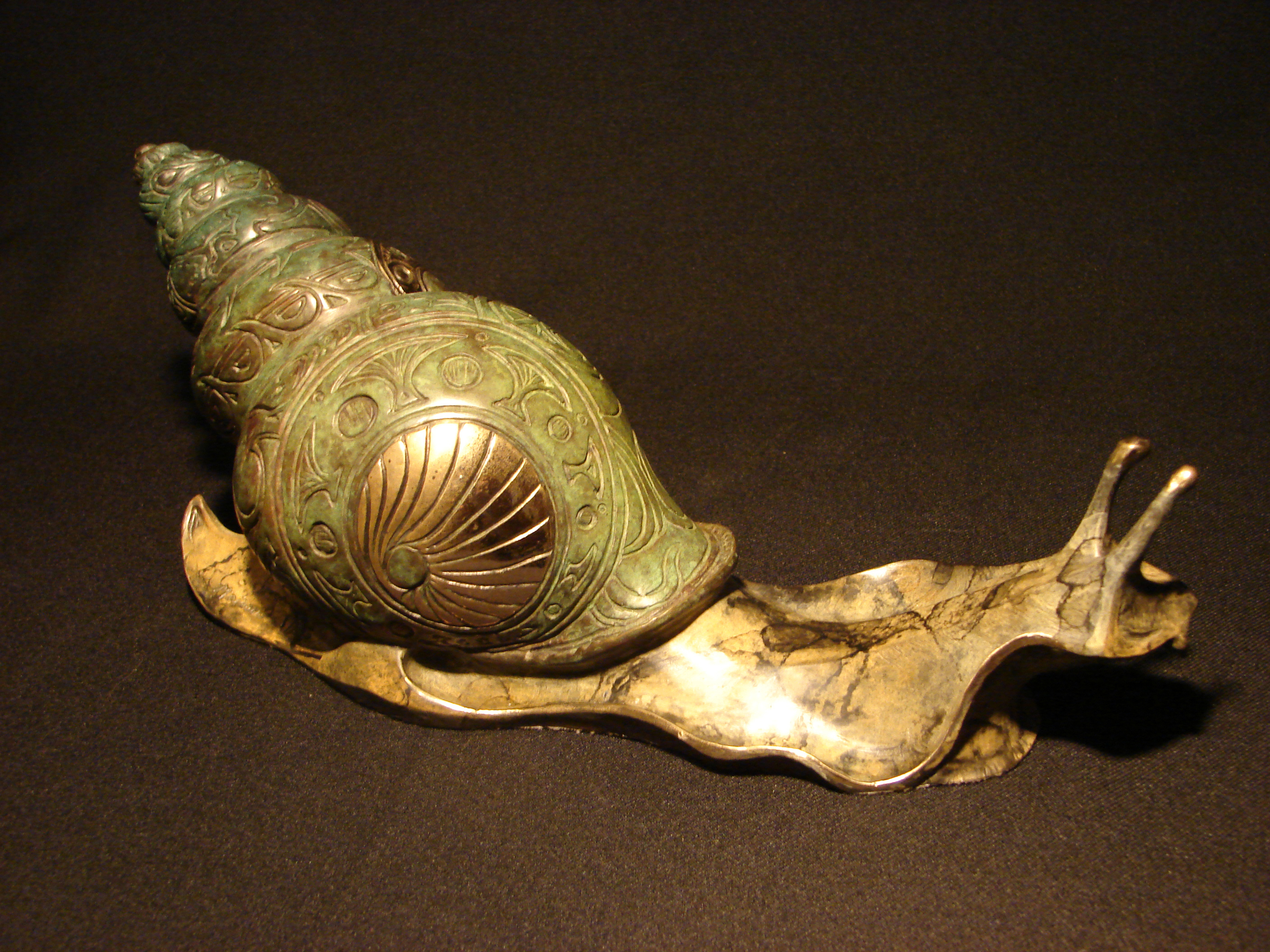 bronze-cone-snail-sculpture-john-maisano-1.jpg