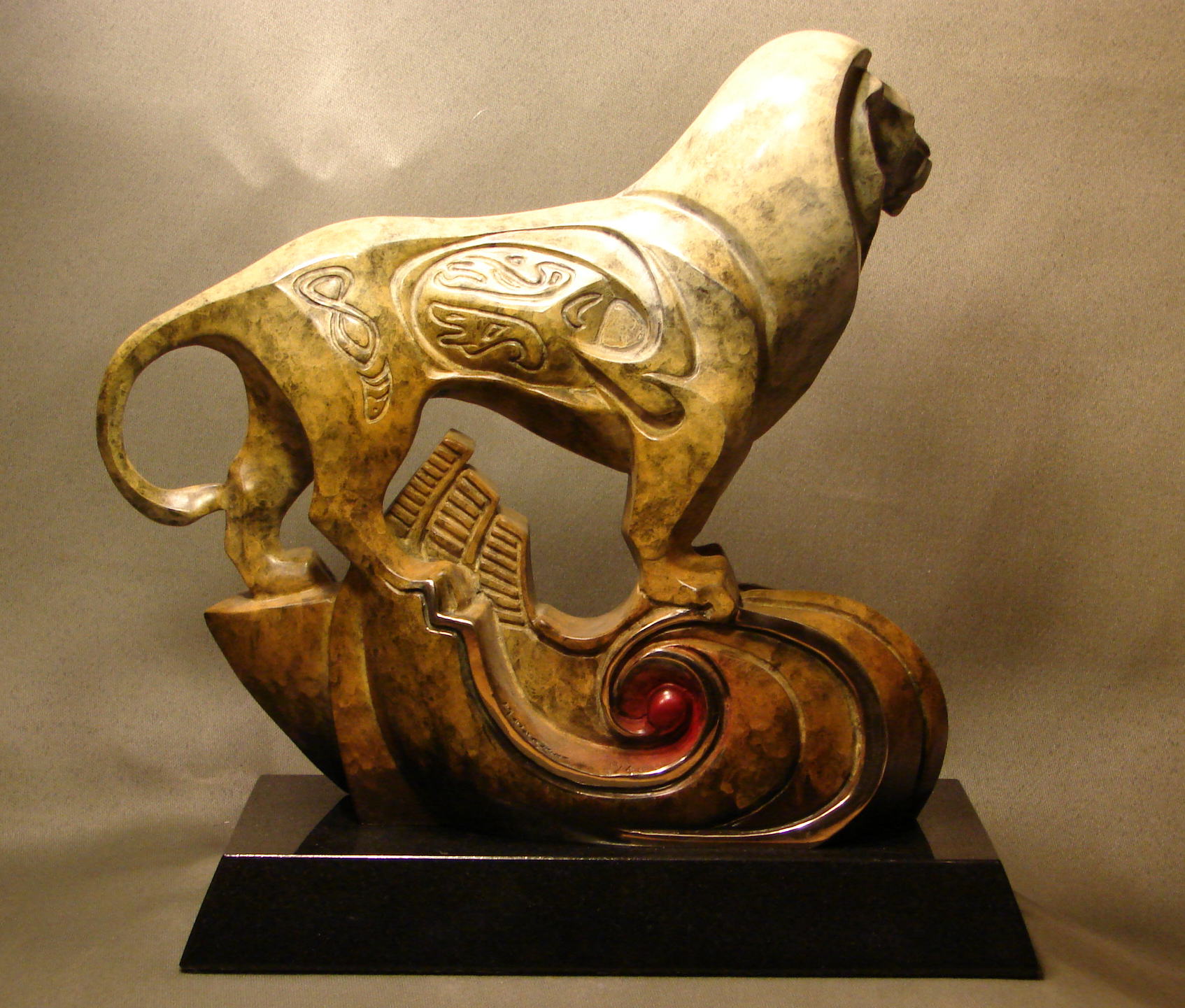 bronze-lion-sculpture-john-maisano-3.jpg