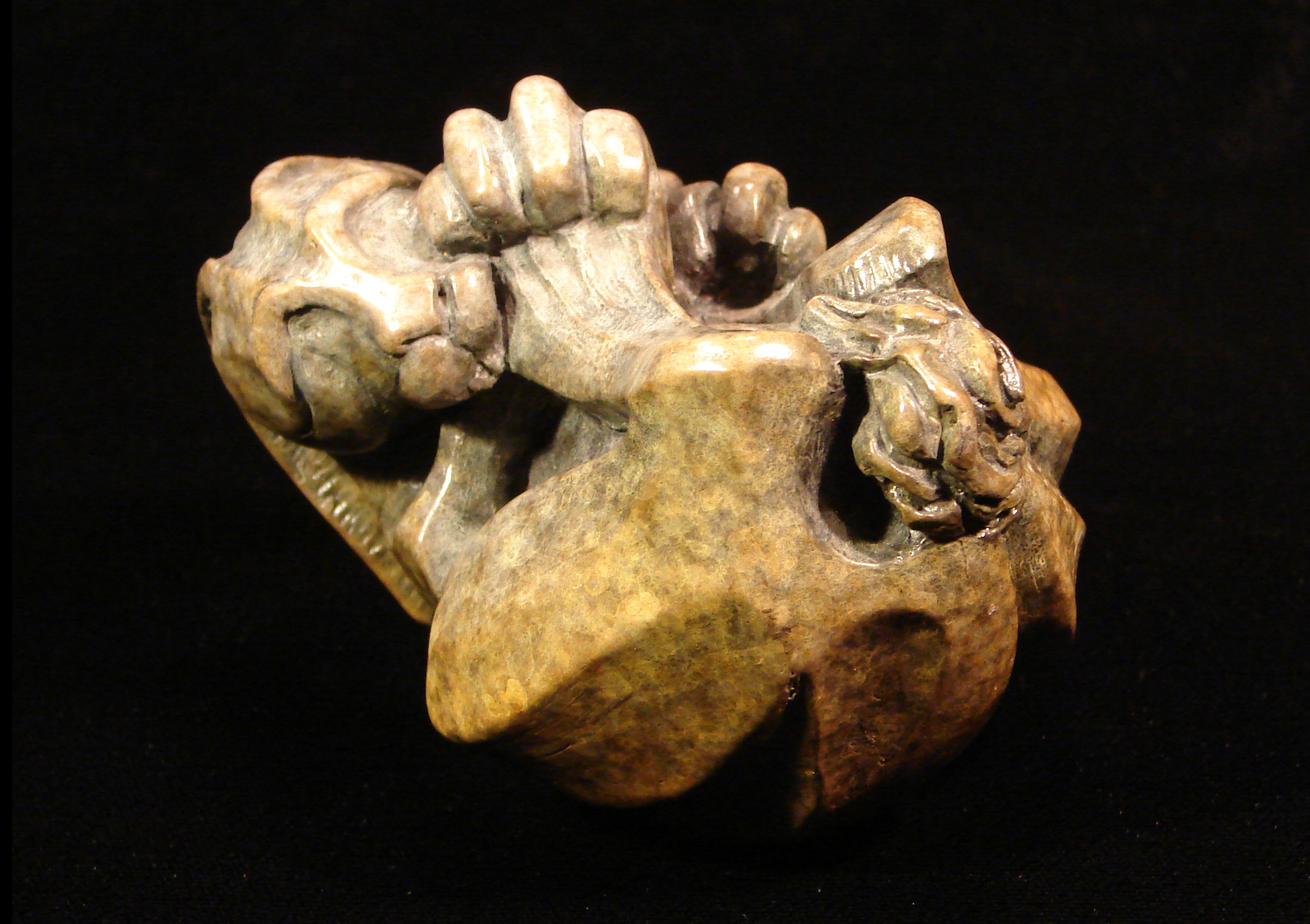 bronze-rabbit-1-sculpture-john-maisano-2.jpg