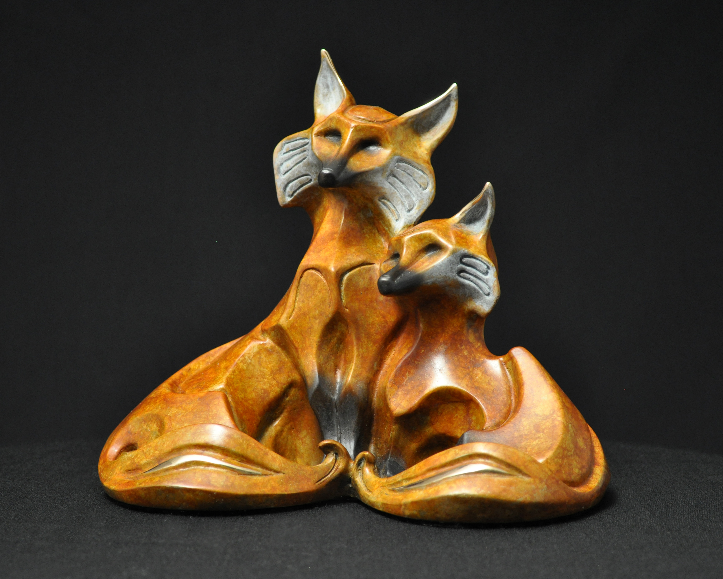bronze-fox-couple-sculpture-john-maisano-1.jpg