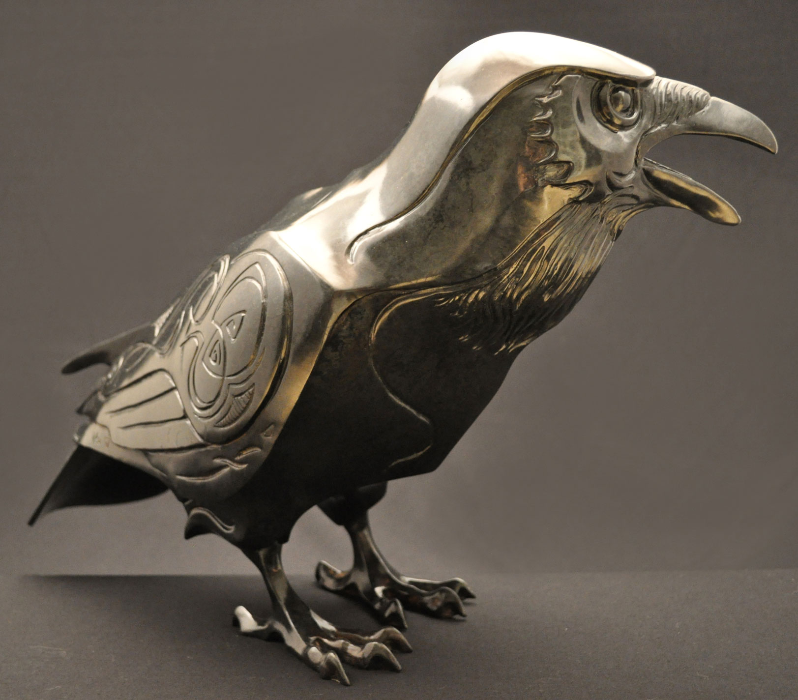 Raven-Sculpture-Bronze-John-Maisano---5.jpg