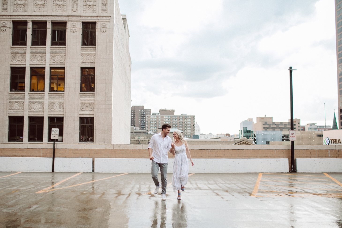 27_engagements-109_urbanphotography_stpaulphotos,_mnweddingphotographer,_kileymarissaphotography,_stpaulengagement,_stpaulminnesota_kileymarissa,_mnengagementphotos,.jpg