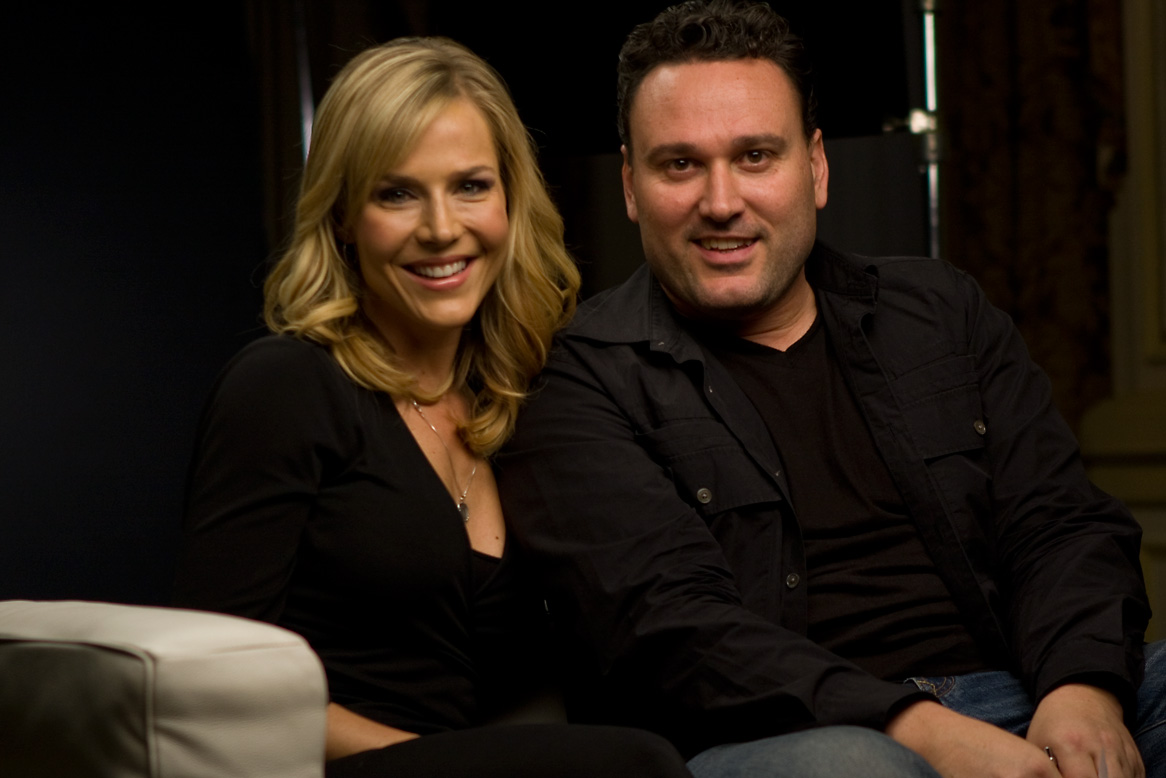 andrew_hunt_&_julie_benz.jpg