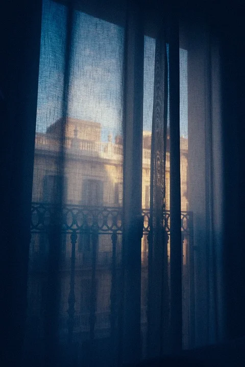 drapes-1209999_960_720.jpg