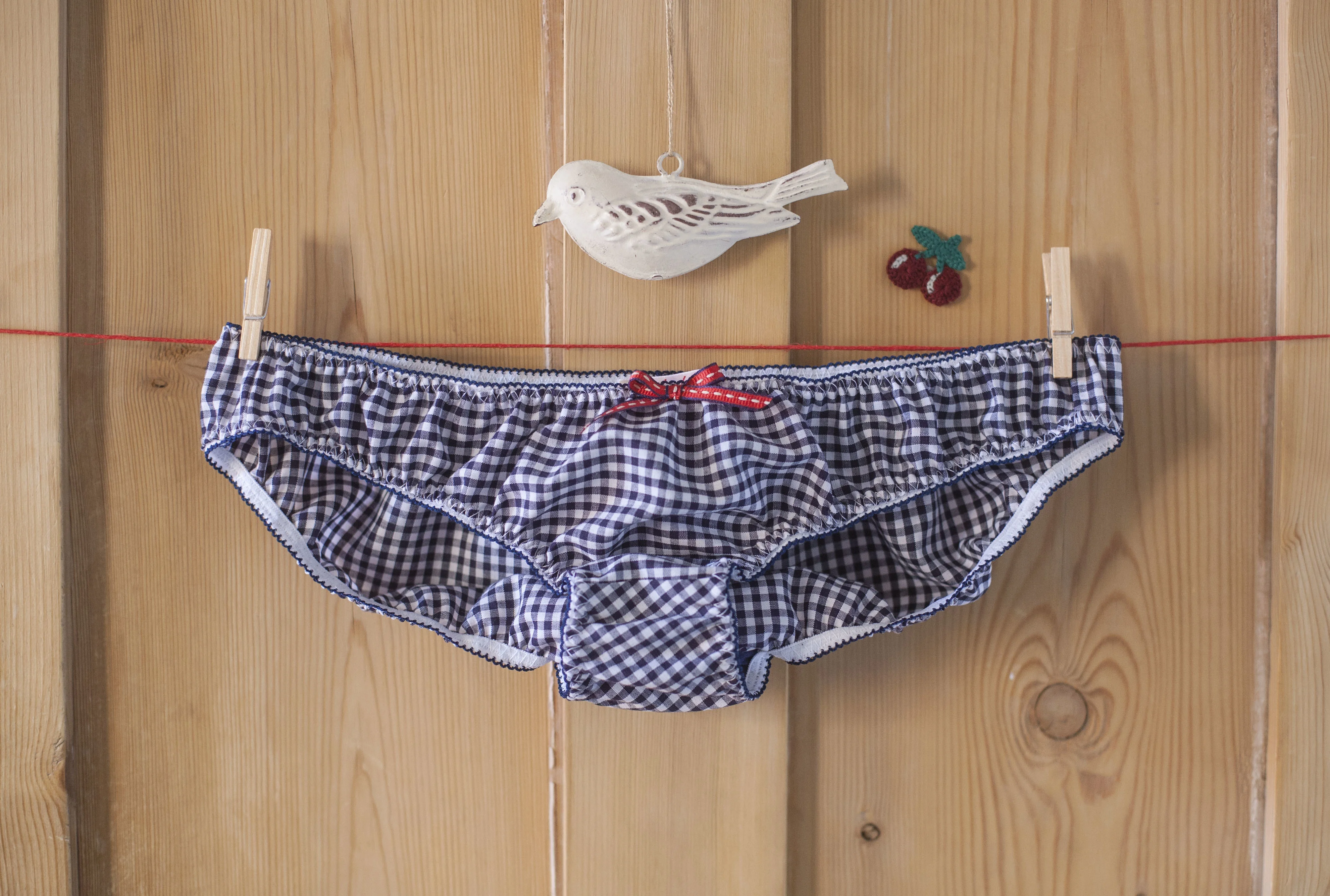 Scolaretta, navy blue gingham soft cotton knickers