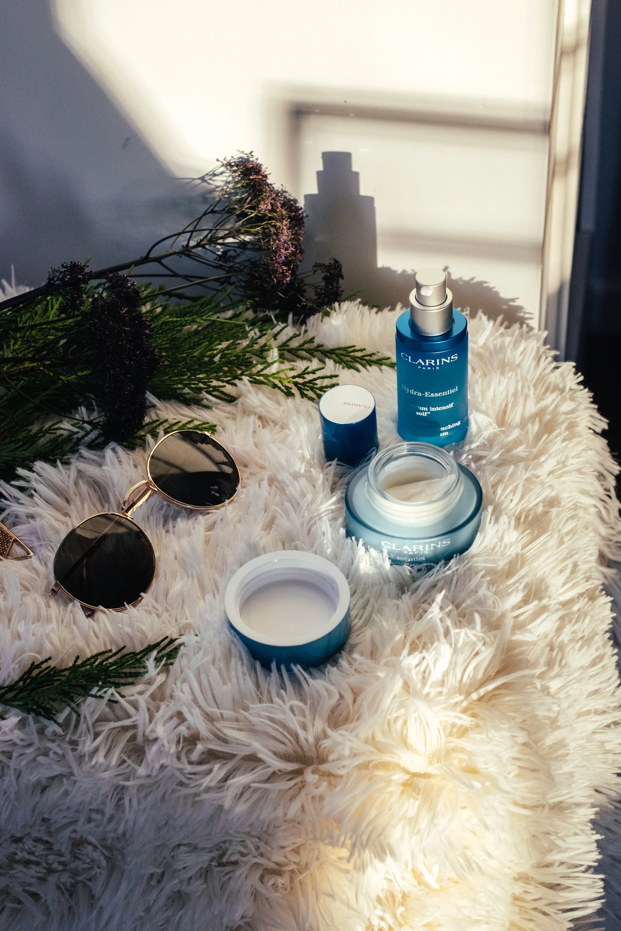 Dry Skin Solutions: Clarins Hydra-Essentiel Review