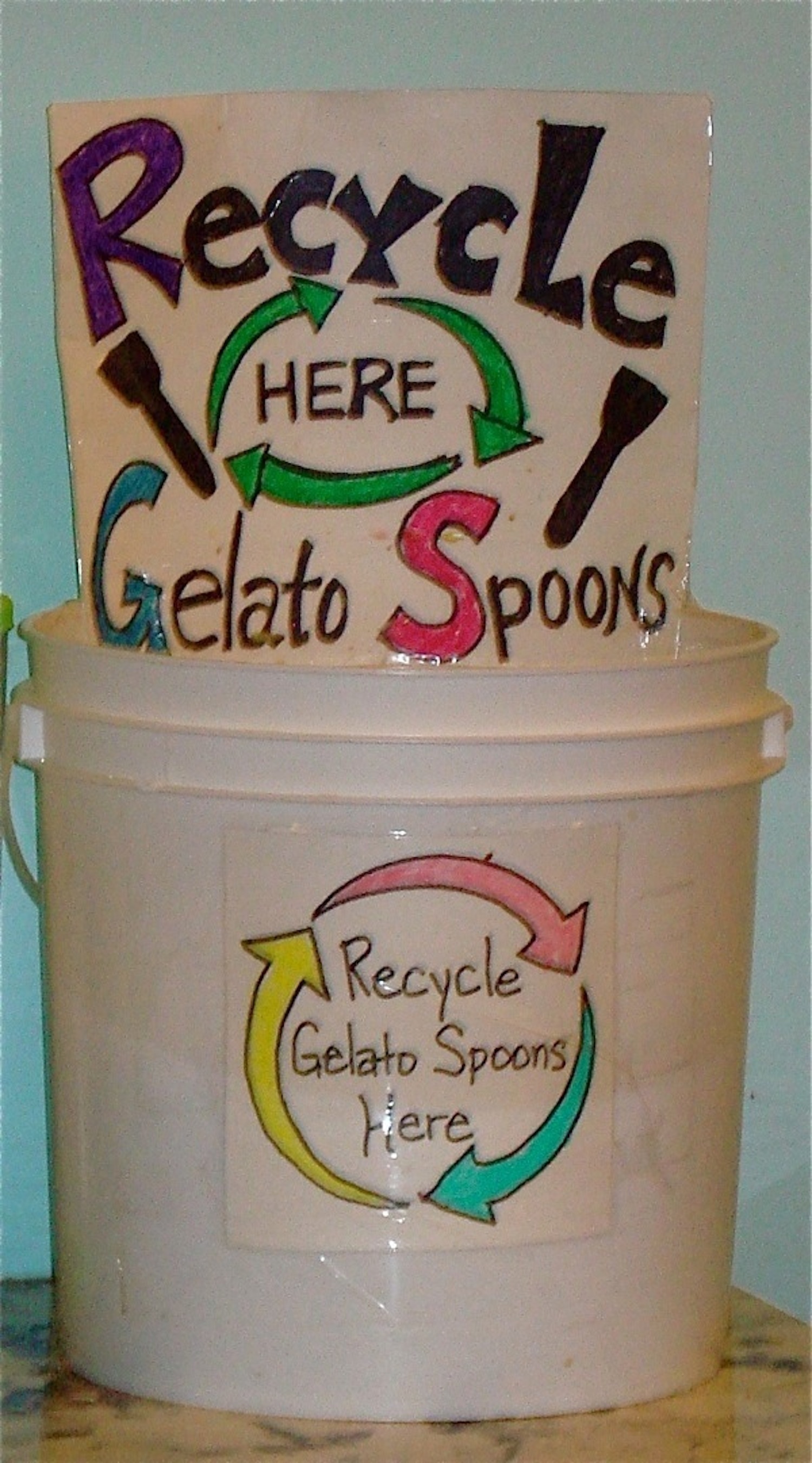 spoon collection bucket