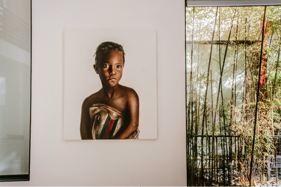 mint+and+varnish+art+unified+venice+beach+loft+tour+johan+andersson+haitian+girl+painting+pdf.jpg