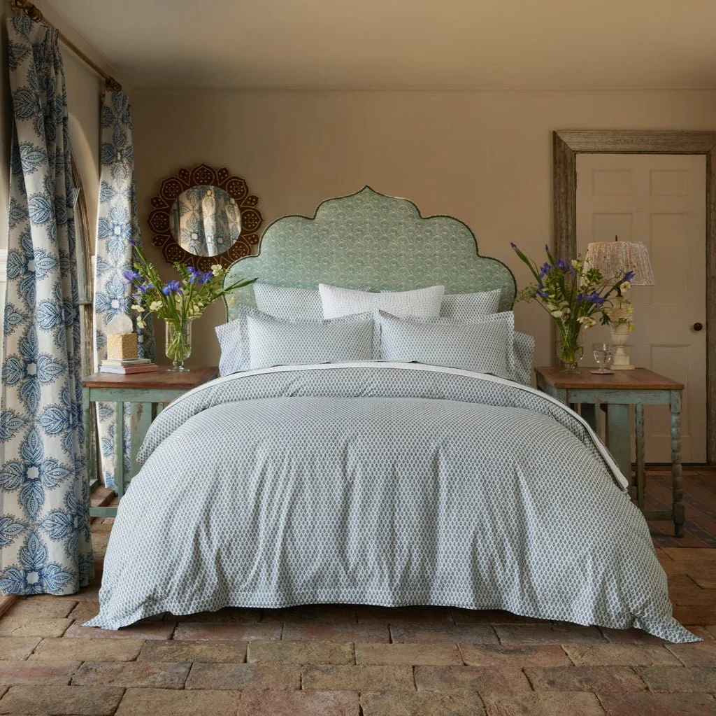 55447 - Cala Sage Queen Duvet - $495