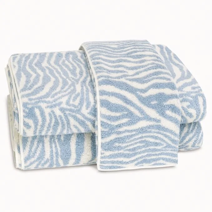 53299- Regine Wash Cloth- Hydrangea (4) $39 each