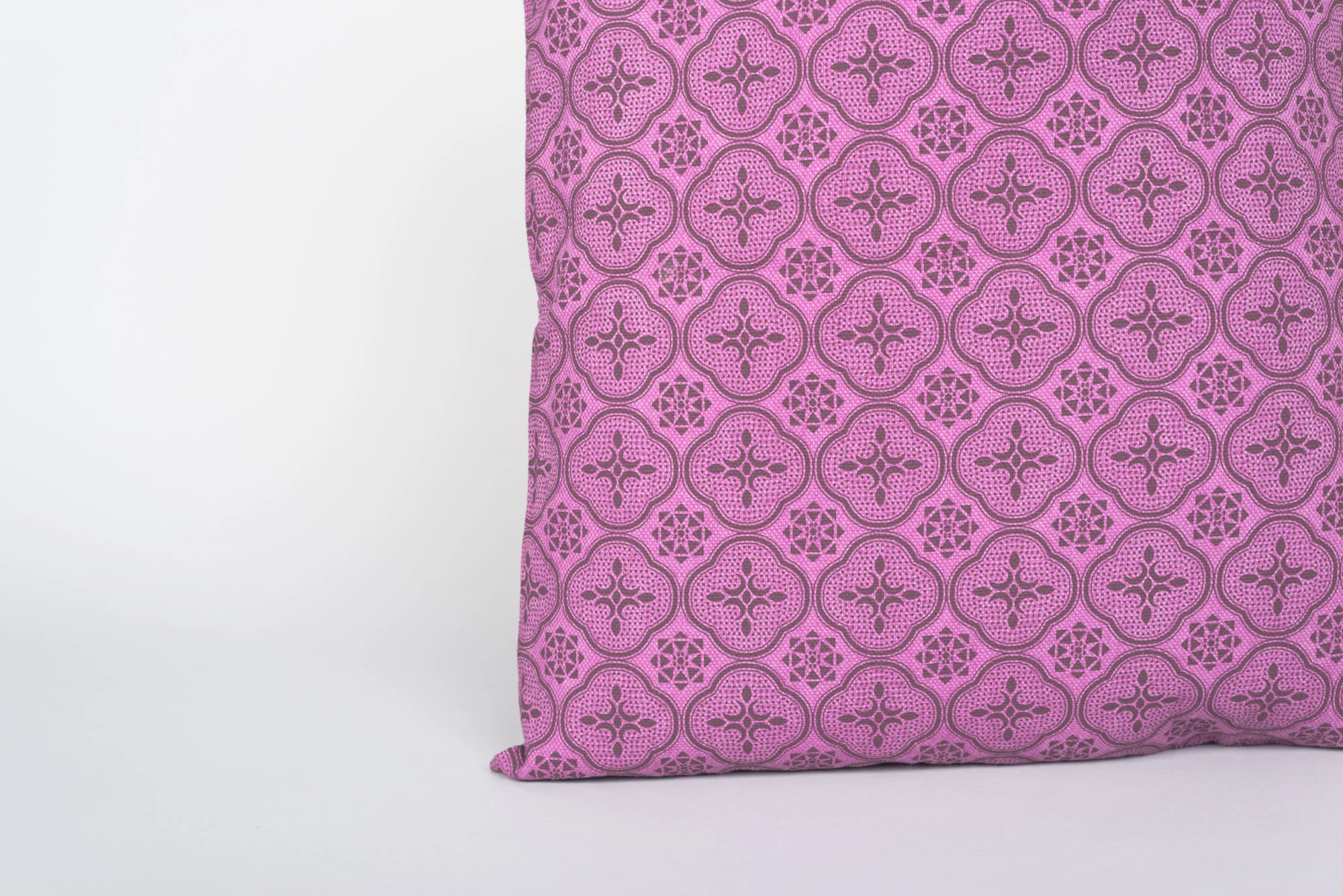 native&co-patterned-canvas-tote-bag-short-handle-pink
