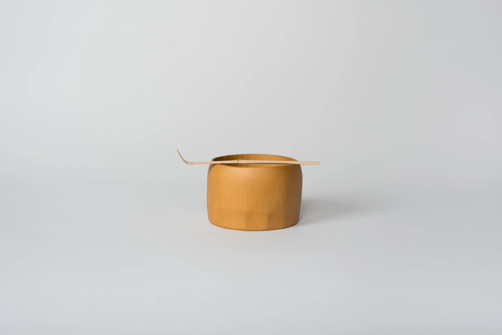 native&co-bamboo-tea-bowl-with-whisk-and-ladle