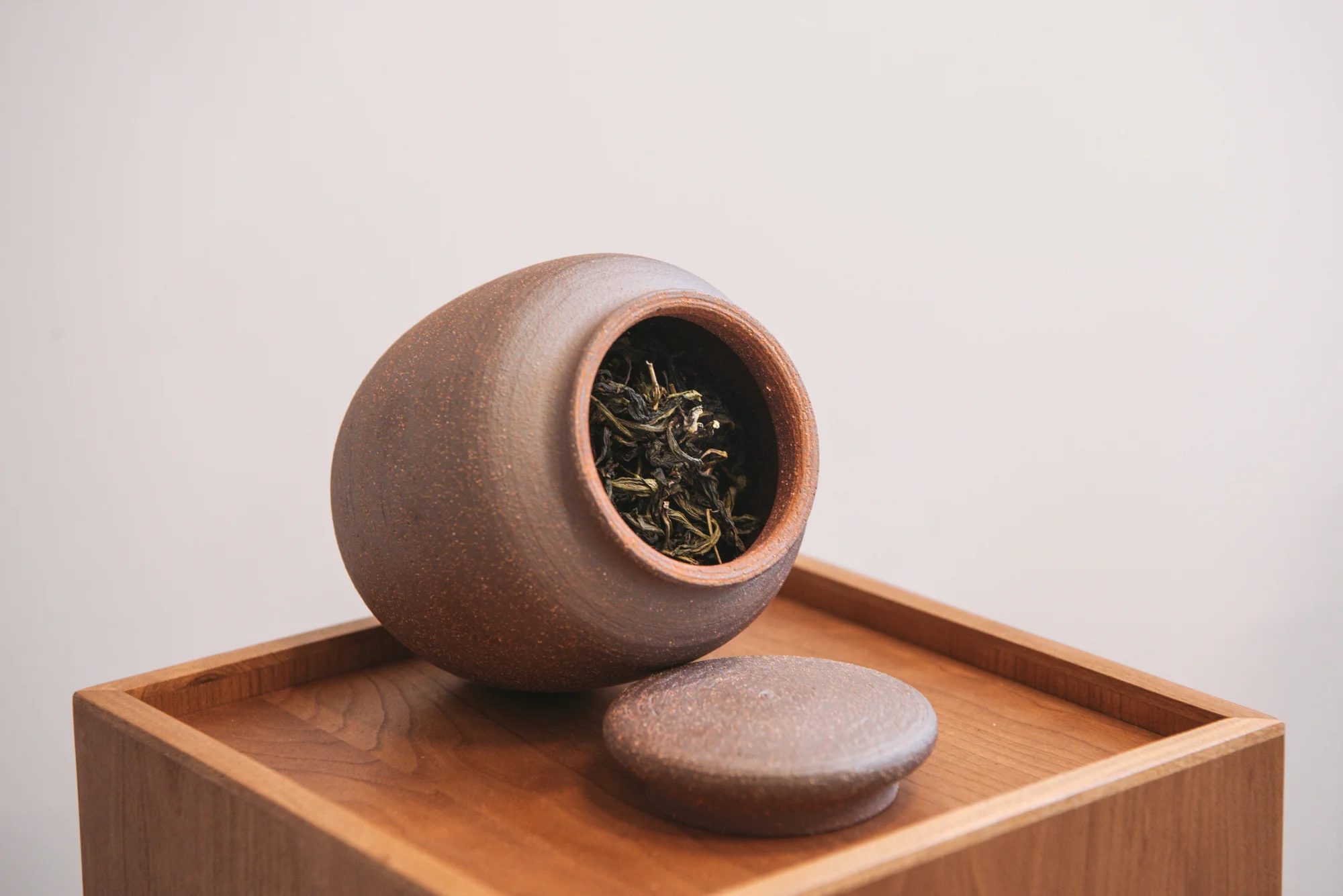 伍 'Wu': Five Oolong Teas from Taiwan | Exhibition