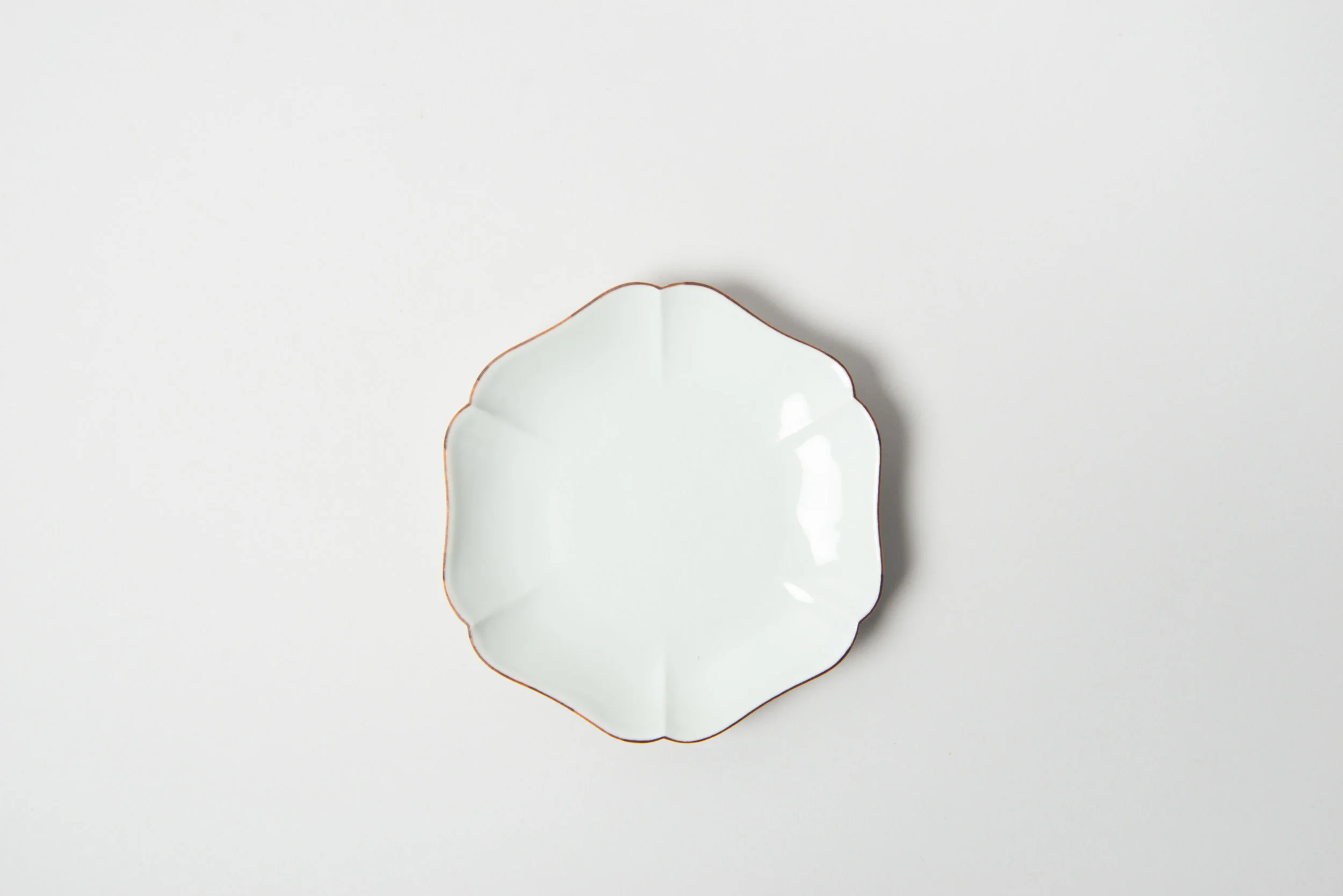 Native&Co-Mizuno-Porcelain-Plate-7.jpg