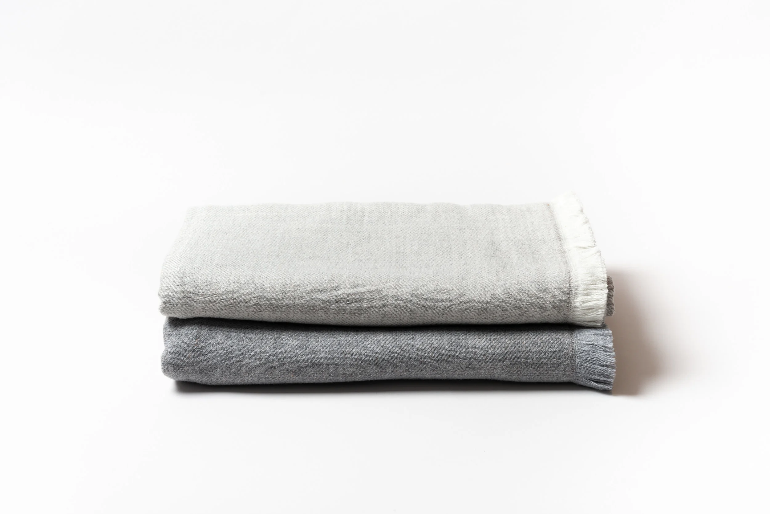 Native&Co-Cotton-Wool-Blanket-1.jpg