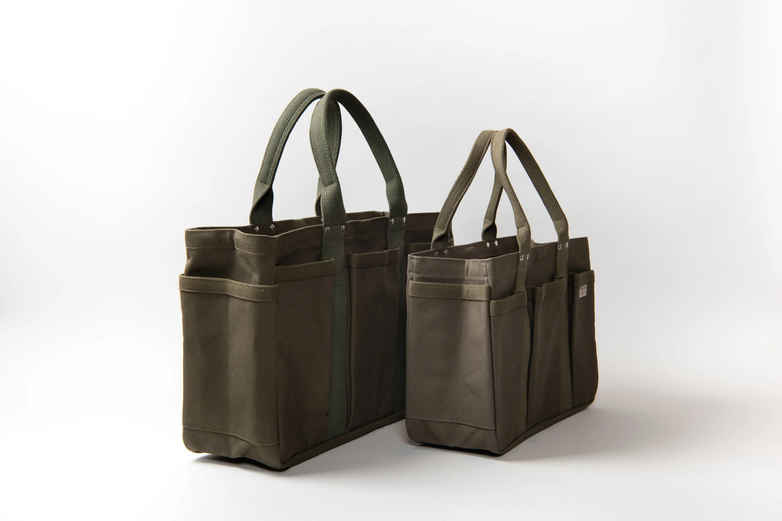 Native&Co-heavy-canvas-tool-bag-green-3.jpg
