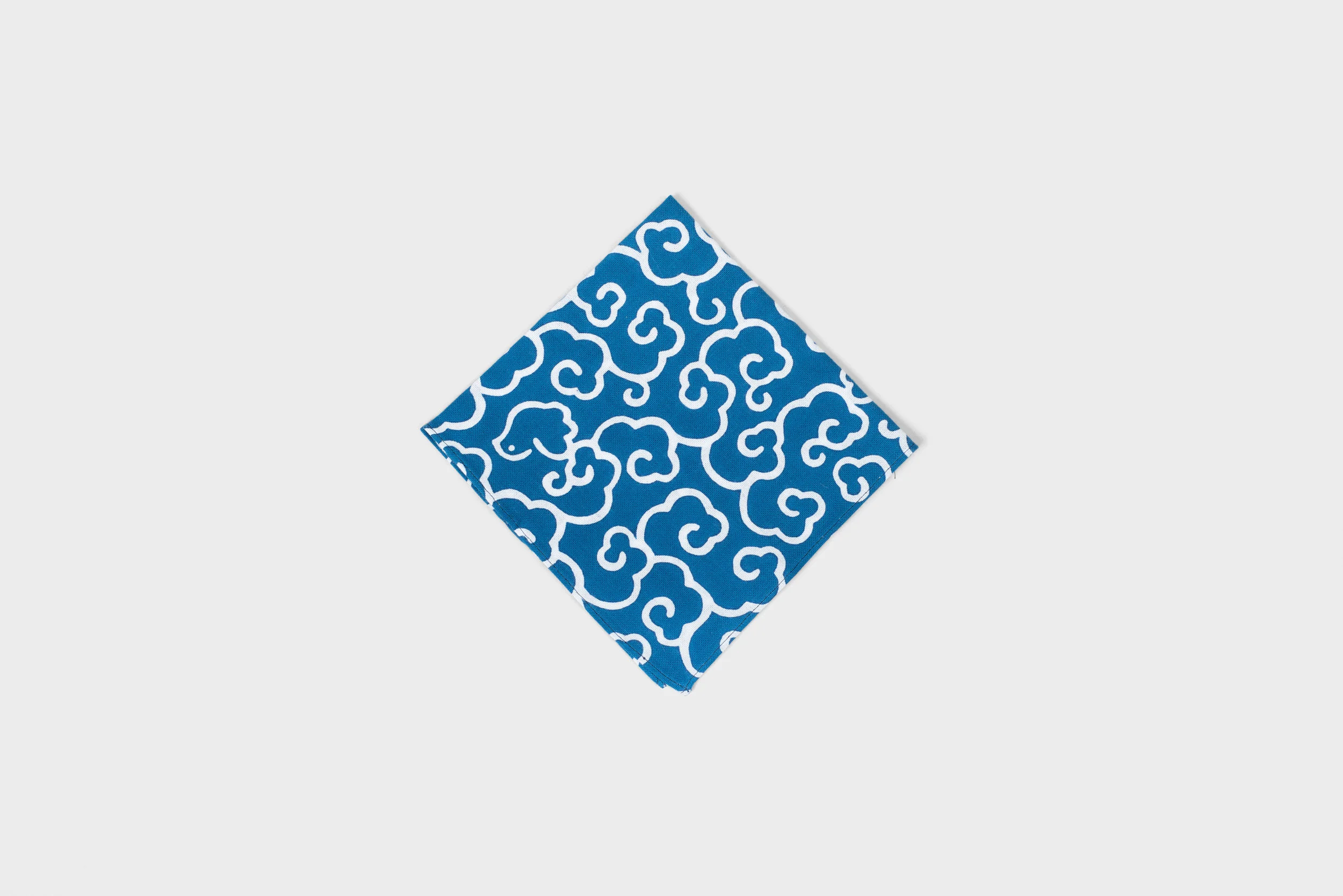 Native&Co-Mamegui-Arabesque-Bird-LowRes.jpg