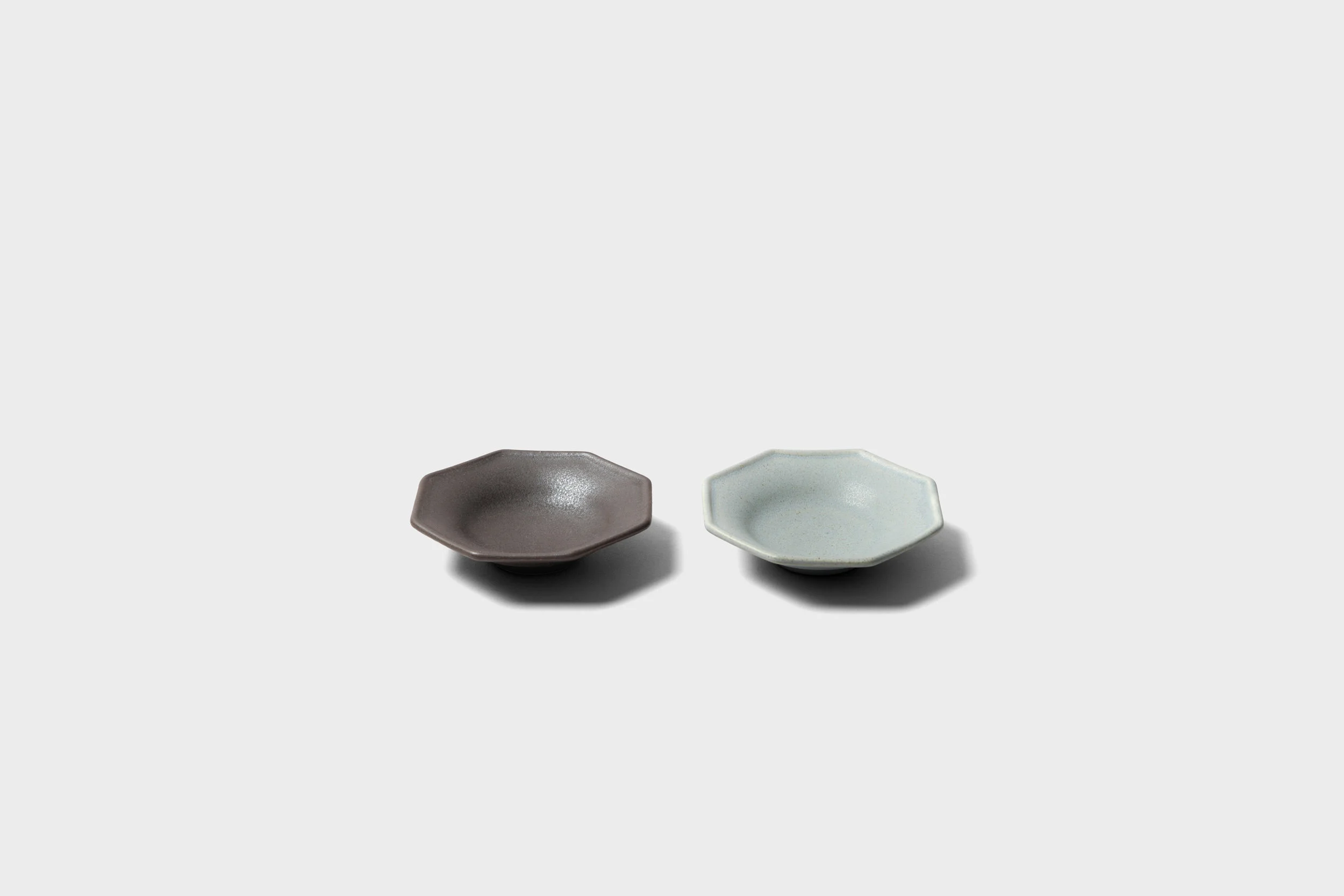 Native&Co-Ceramic-Flower-Octagonal-Plate-LowRes.jpg