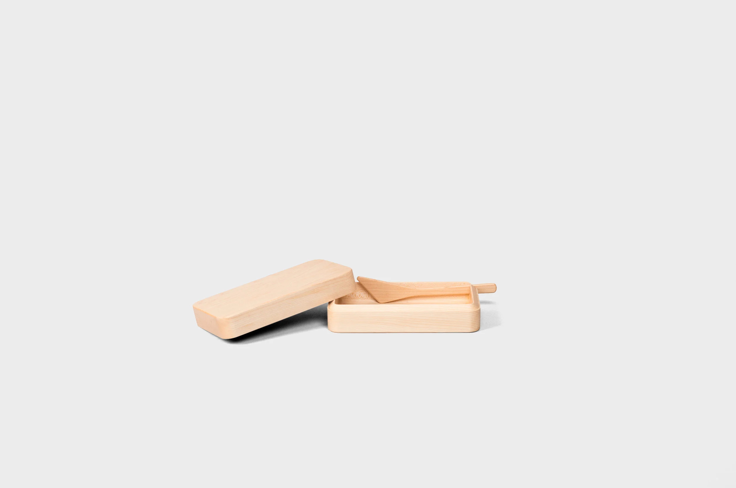 Native&Co-kakudo-butter-case-maple-LowRes.jpg
