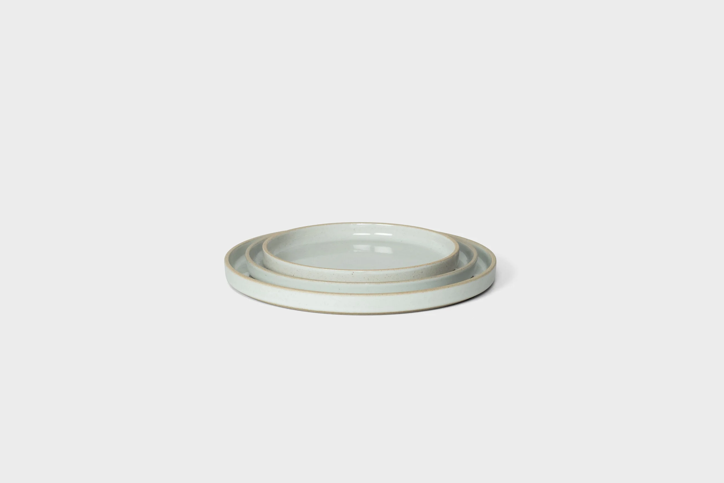Native&Co-Hasami-Porcelain-Clear-Plate-LowRes.jpg