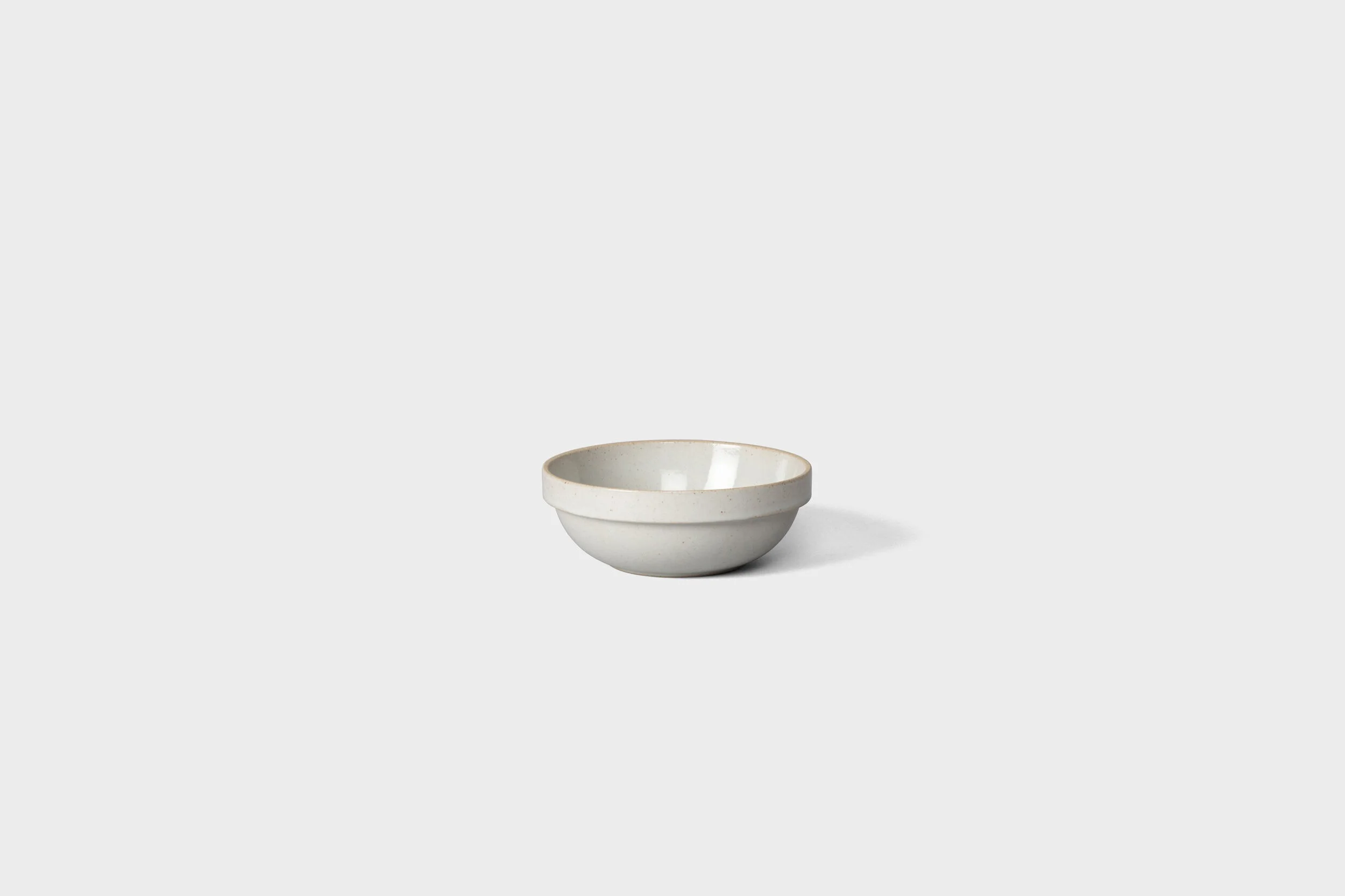 Native&Co-Hasami-Porcelain-Clear-Bowl-S-LowRes.jpg
