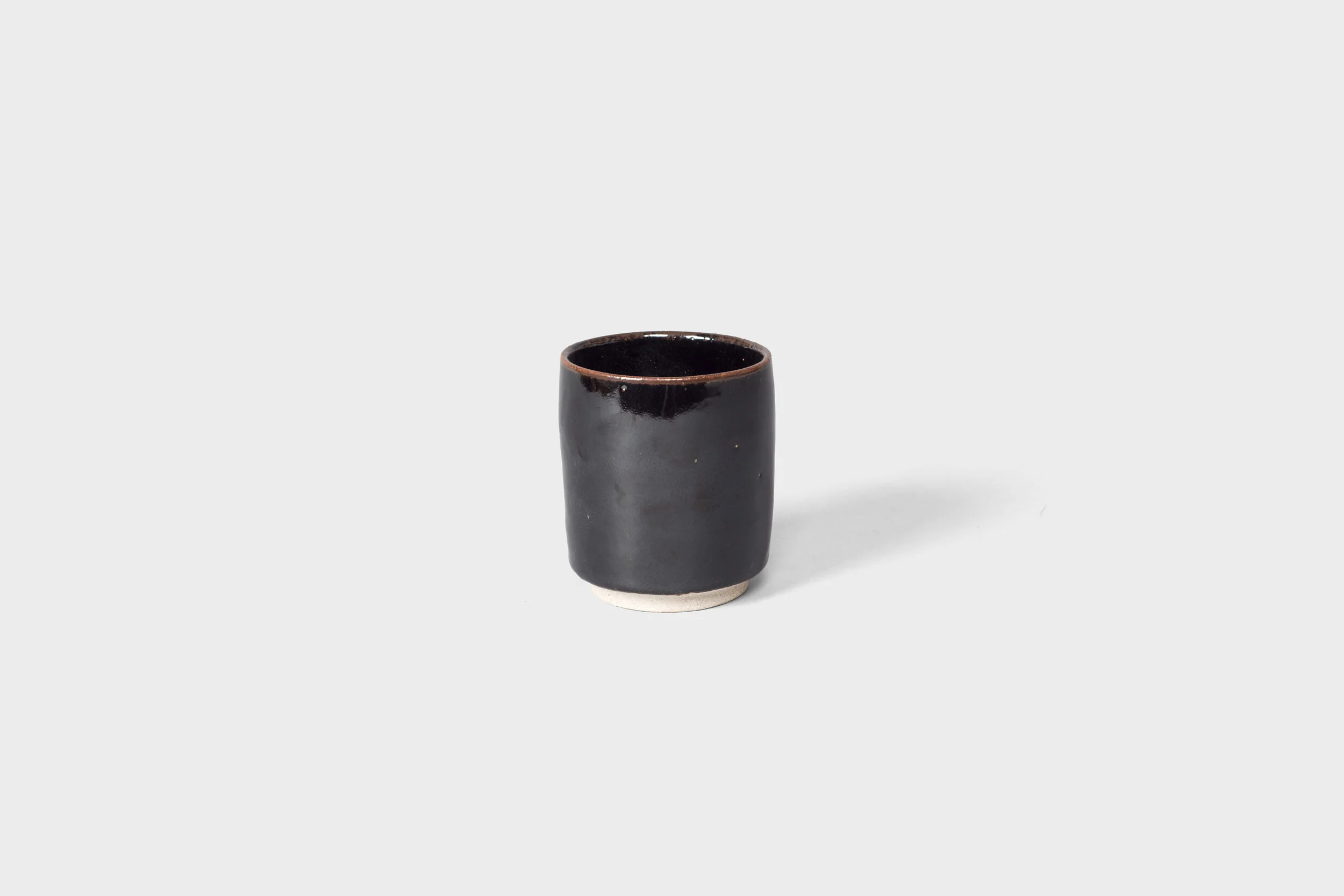Native&Co-Iga-Ceramic-Tea-Cup-Black-1-LowRes.jpg