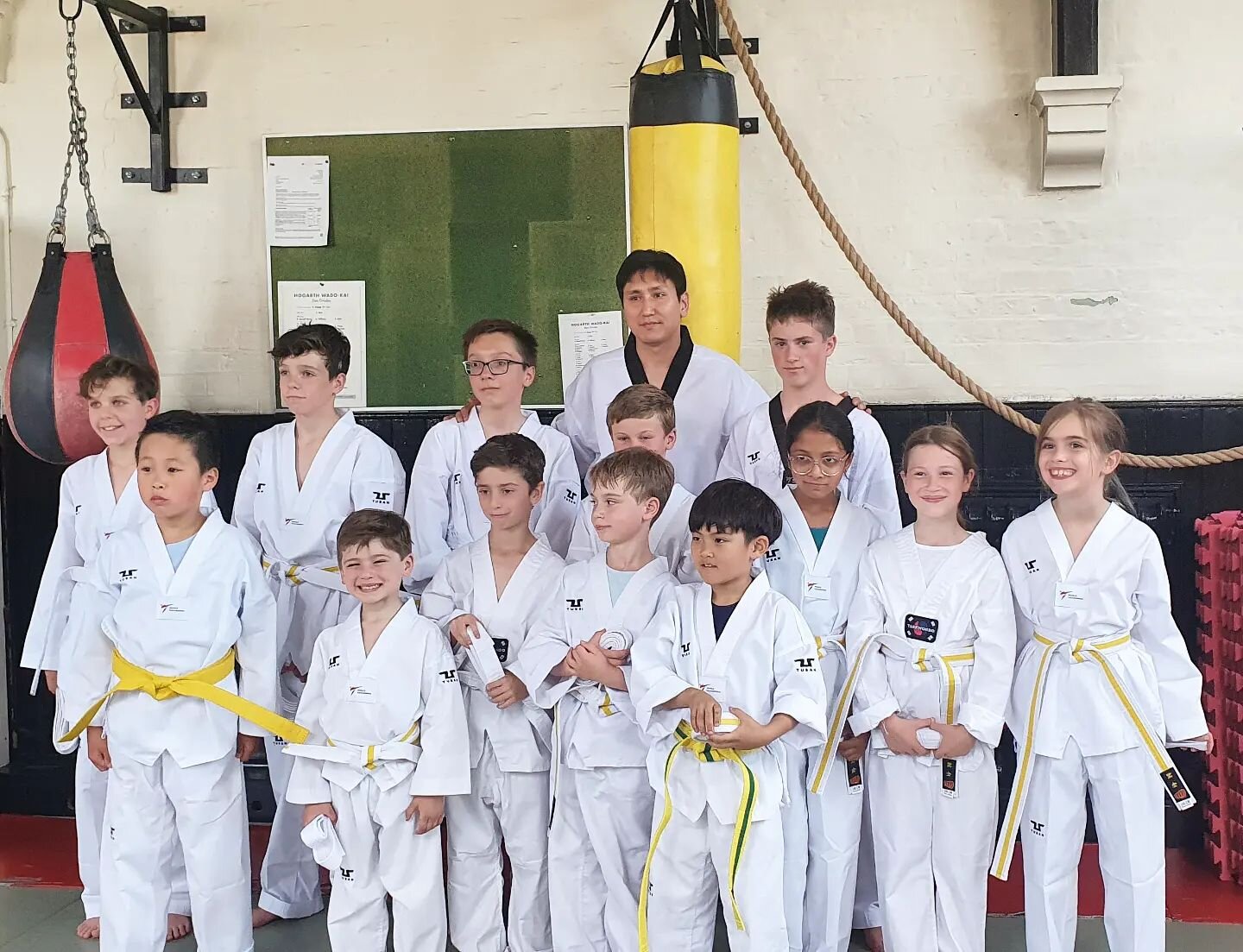 Well done to all 21 people for successfully passing to the next belt! #teamilyeo 
.
.
.
.
.
.
.
.
.
#chiswickmartialarts #chiswick #taekwondo #martialarts