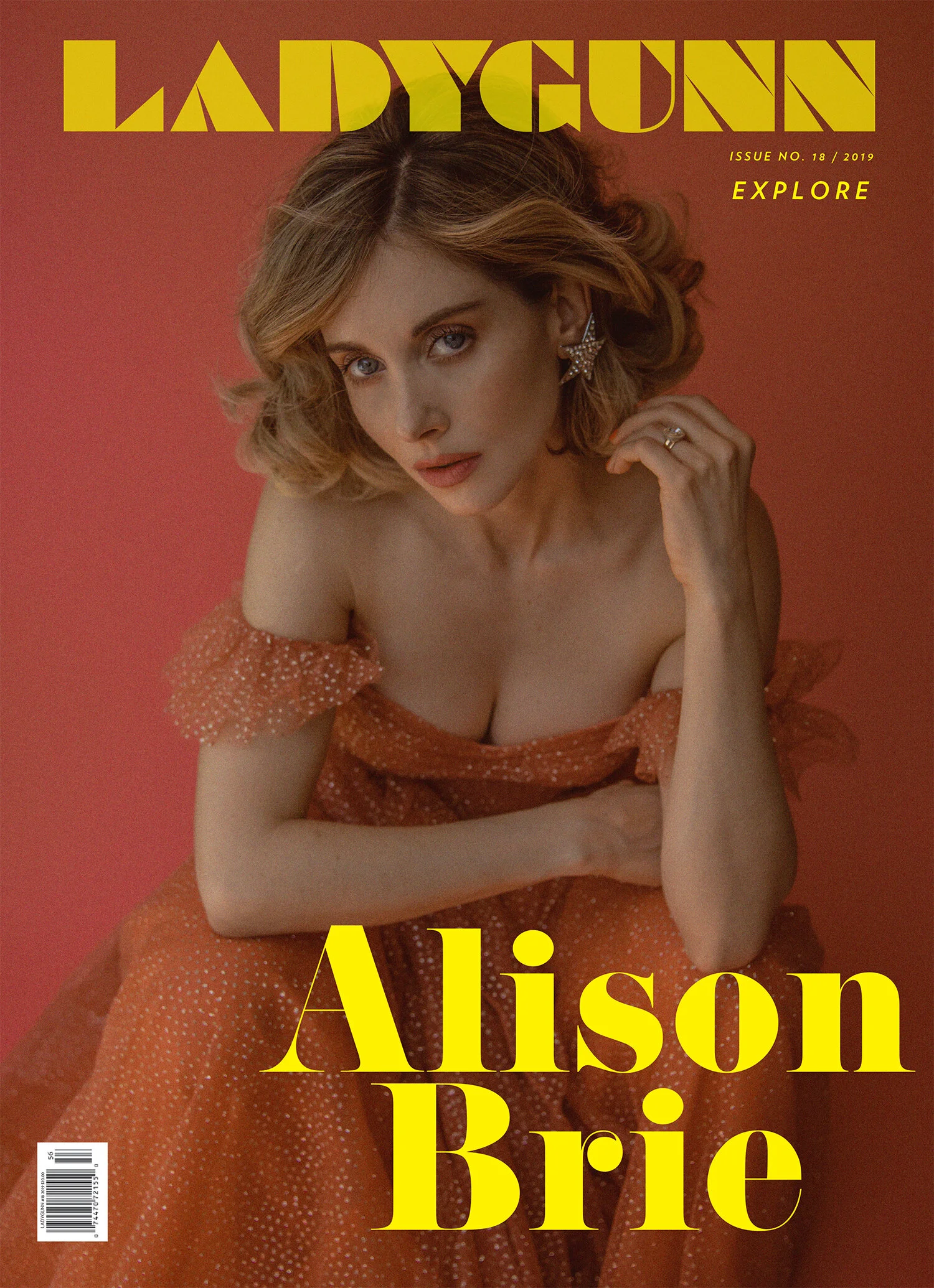 LADYGUNN-NO.18-ALISON-BRIE.jpg