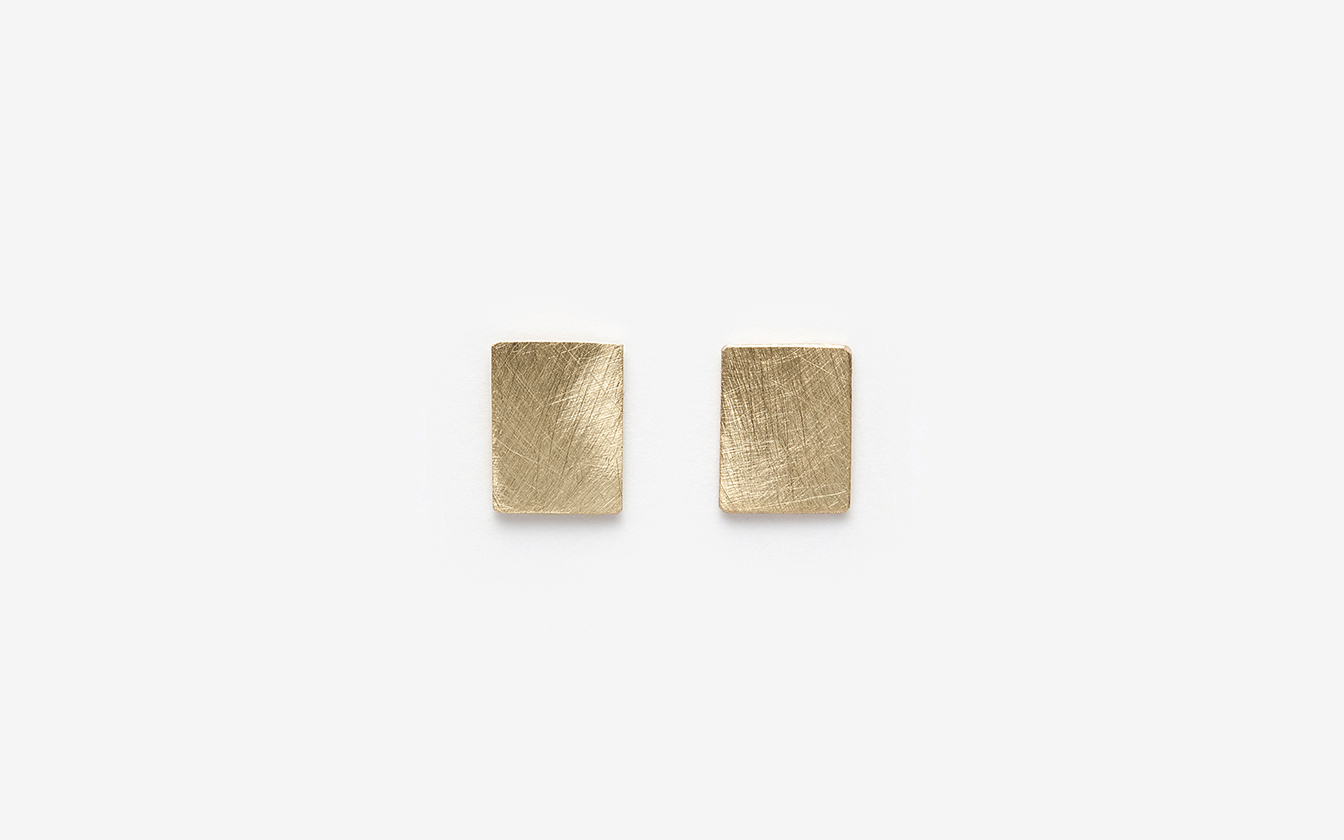 MiniRectangleYellowGoldShapeStud.jpg