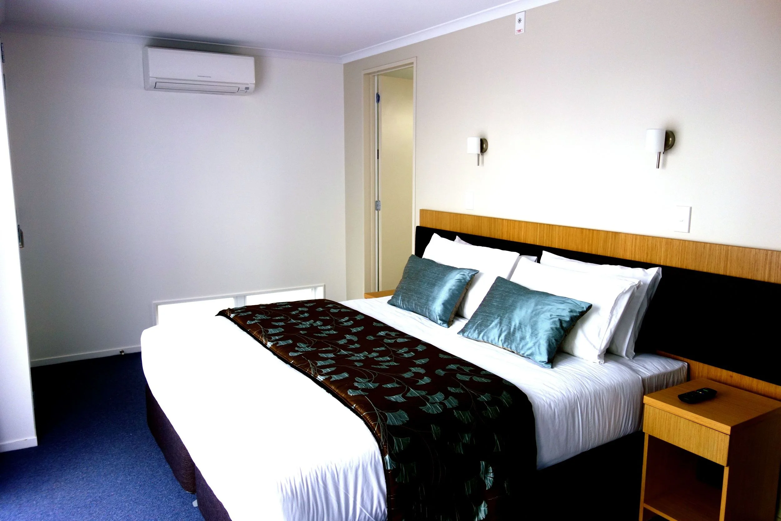 Front page - room thumbnail.jpg