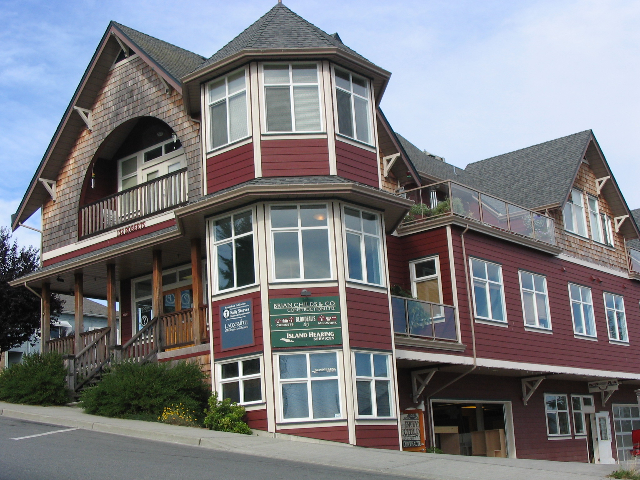1 Roberts Street.jpg