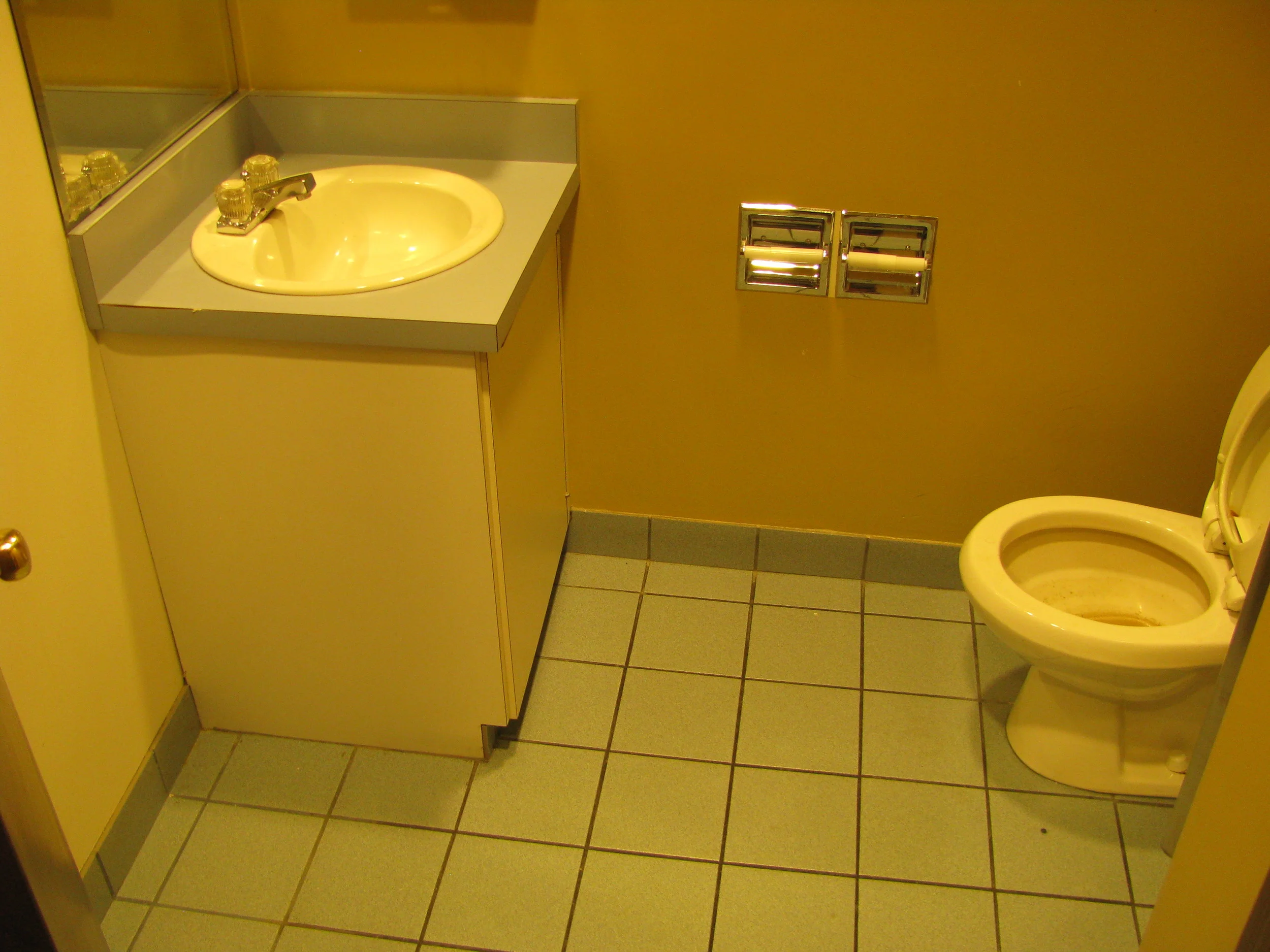  Existing washroom prior to renovations. 