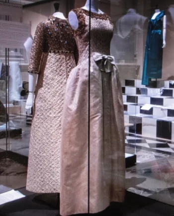 "Paris Haute Couture"