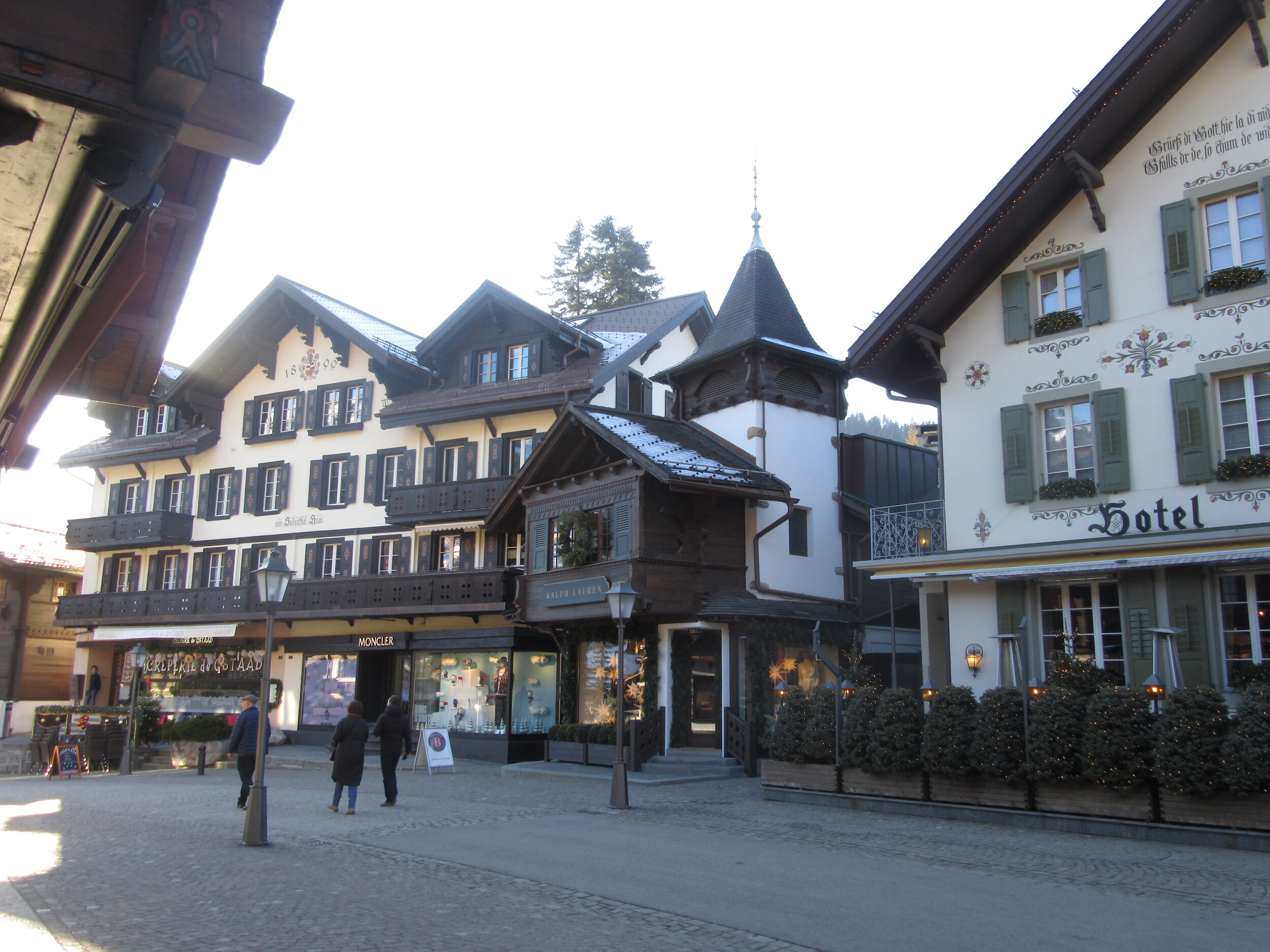 My brush with Nostalgia in Gstaad — www.