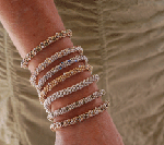 KHJ-Kala-on-arm_150px.gif