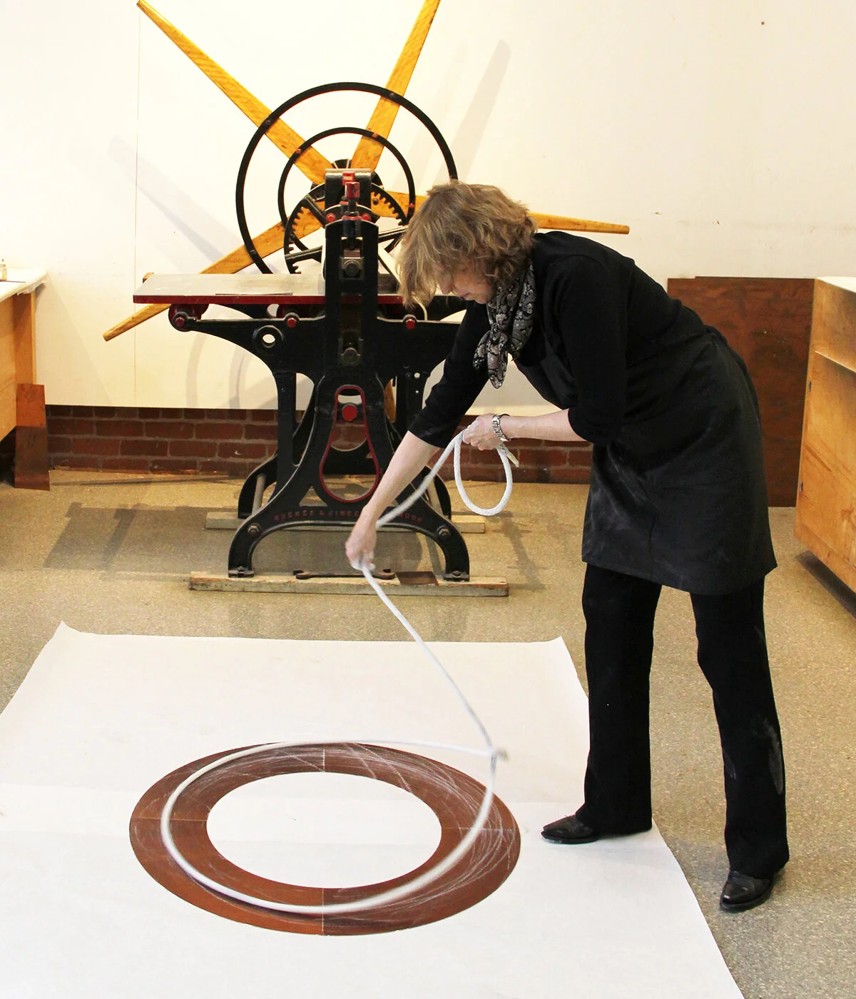  Creating an aquatint etching plate at the Crown Point Press workshop 2018 