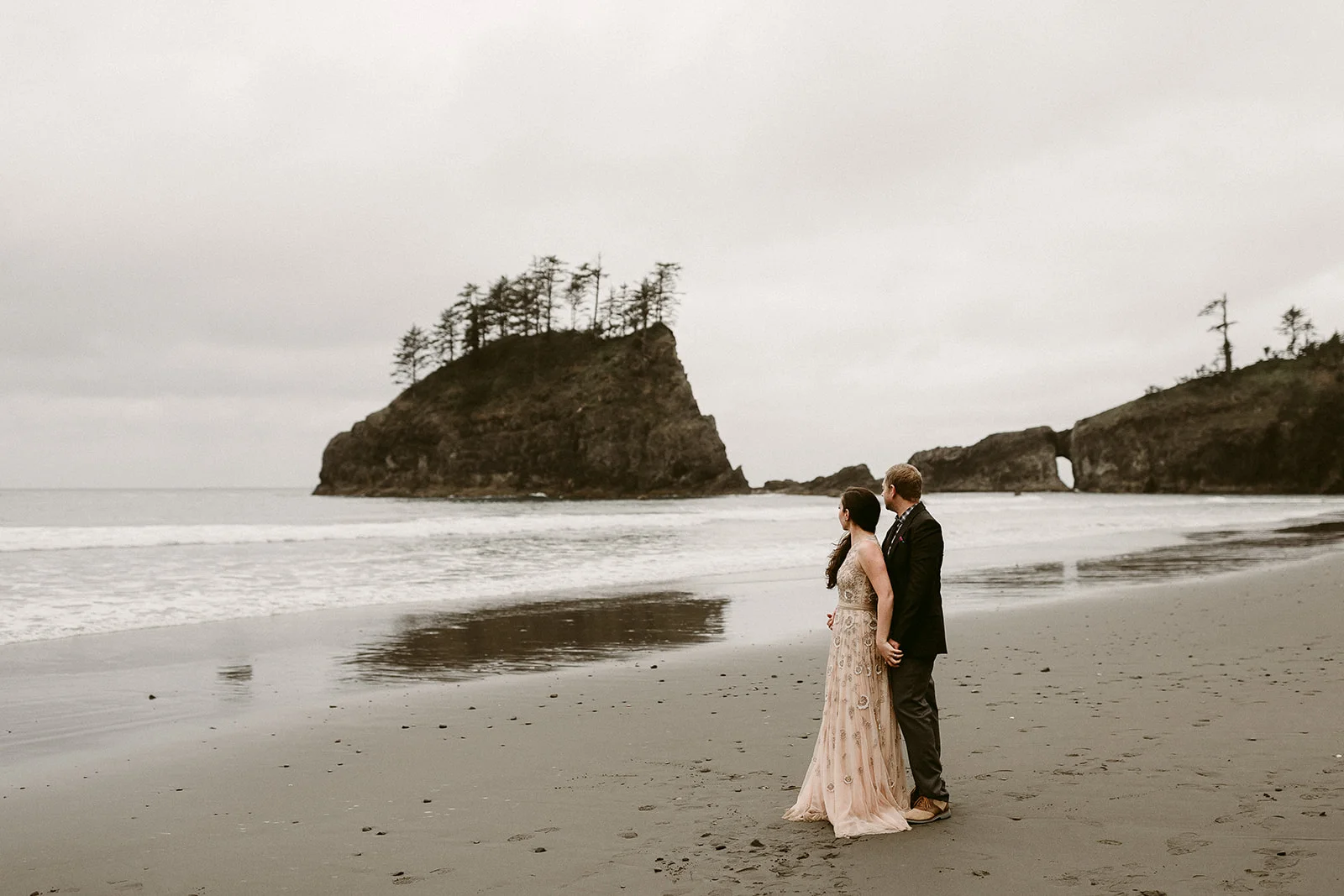 Garrett + Sarah_La Push WA_05 19 2018_0200.jpg
