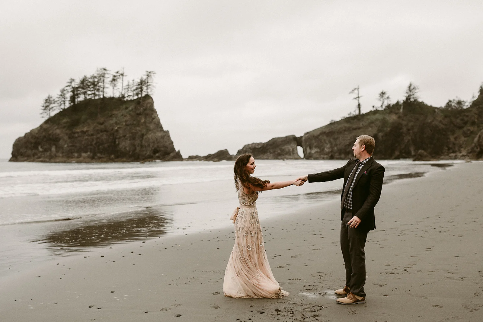 Garrett + Sarah_La Push WA_05 19 2018_0202.jpg