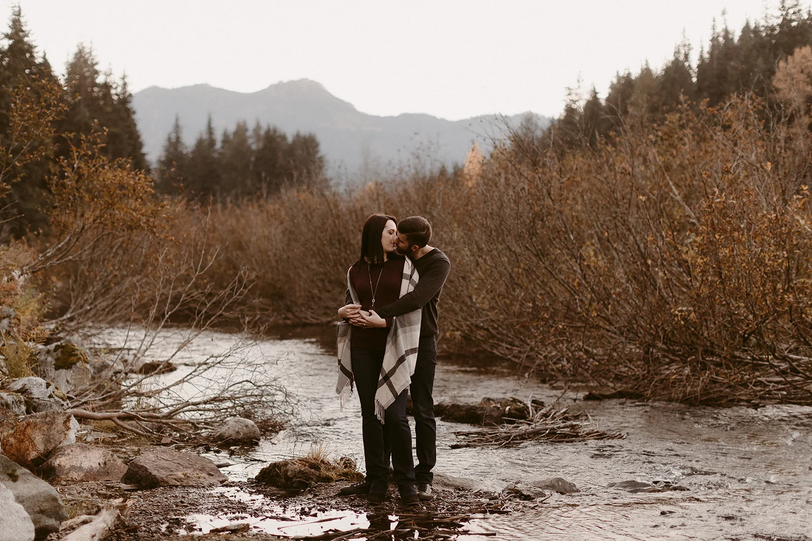 Ron + Lauren_Gold Creek Pond_10 20 2018_0070.jpg
