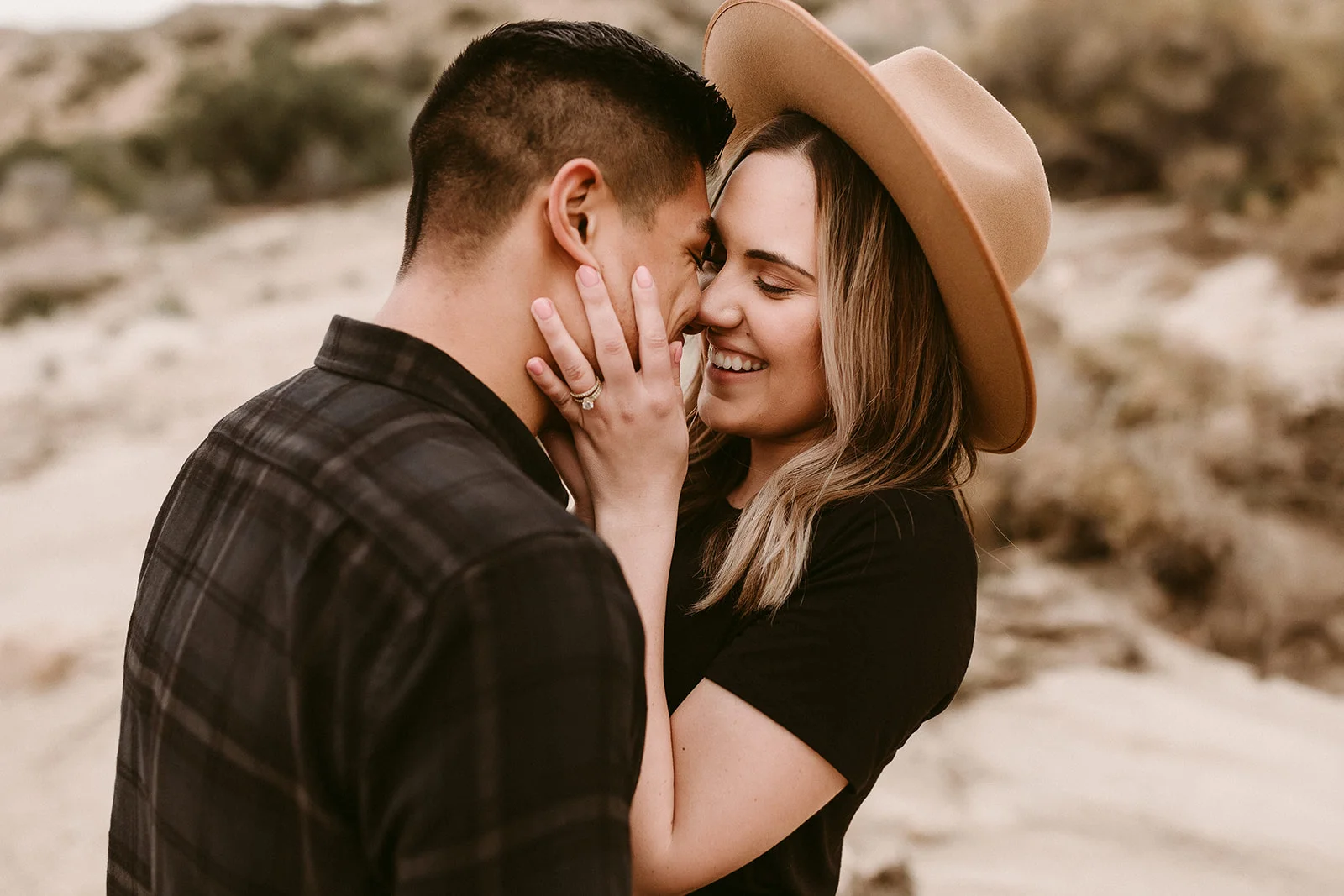 Jamie + Madison_Joshua Tree_2019_0039.jpg