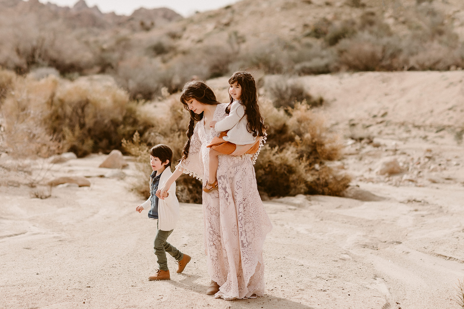 Mommy and Me_Joshua Tree_2019_0102.jpg