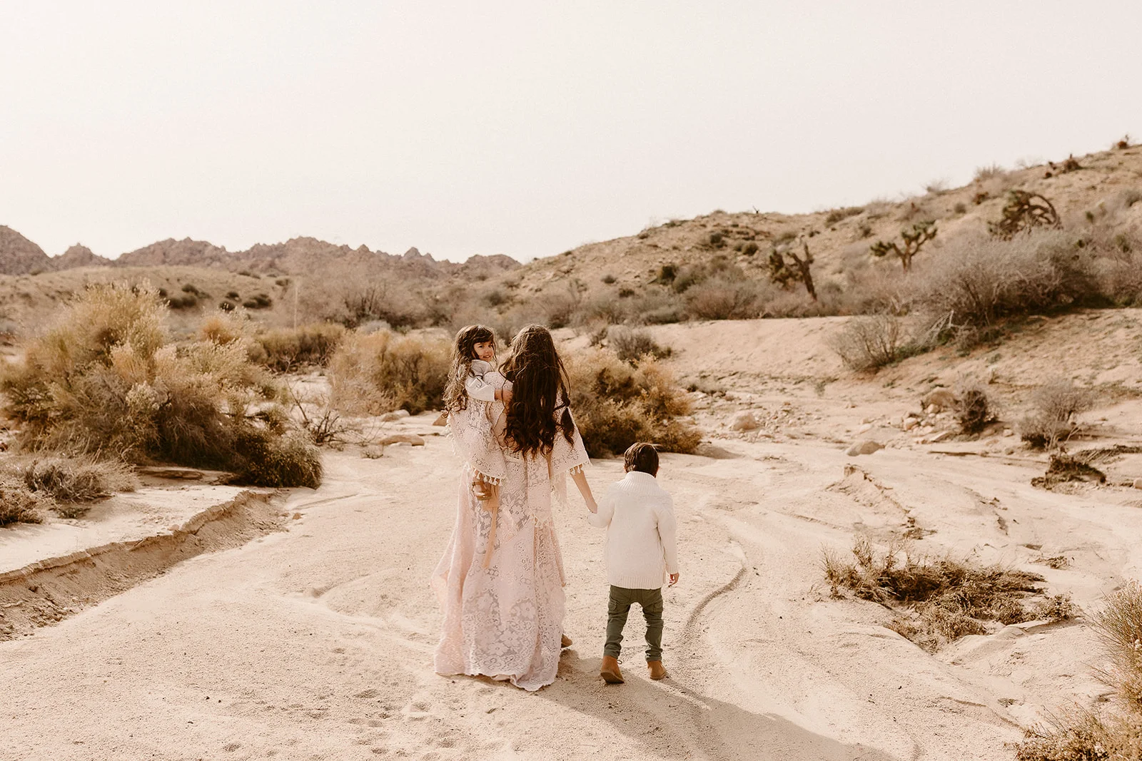 Mommy and Me_Joshua Tree_2019_0101.jpg