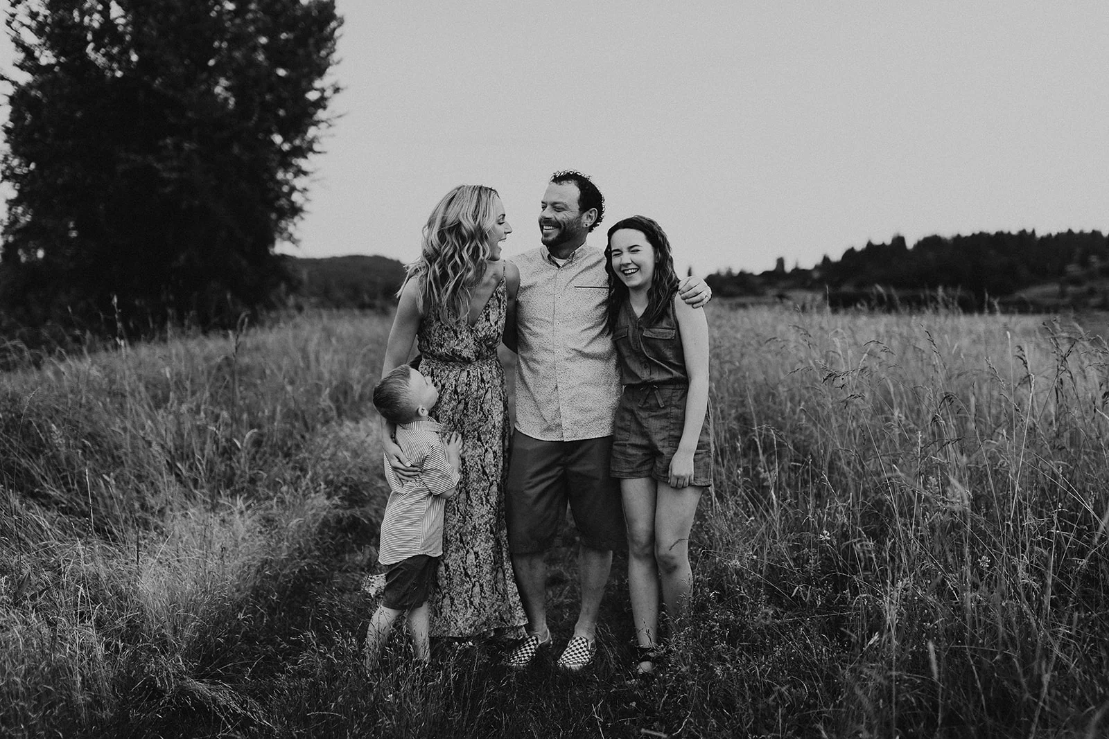 Lasky_Fam_Snohomish_06_09_2019_0024.jpg