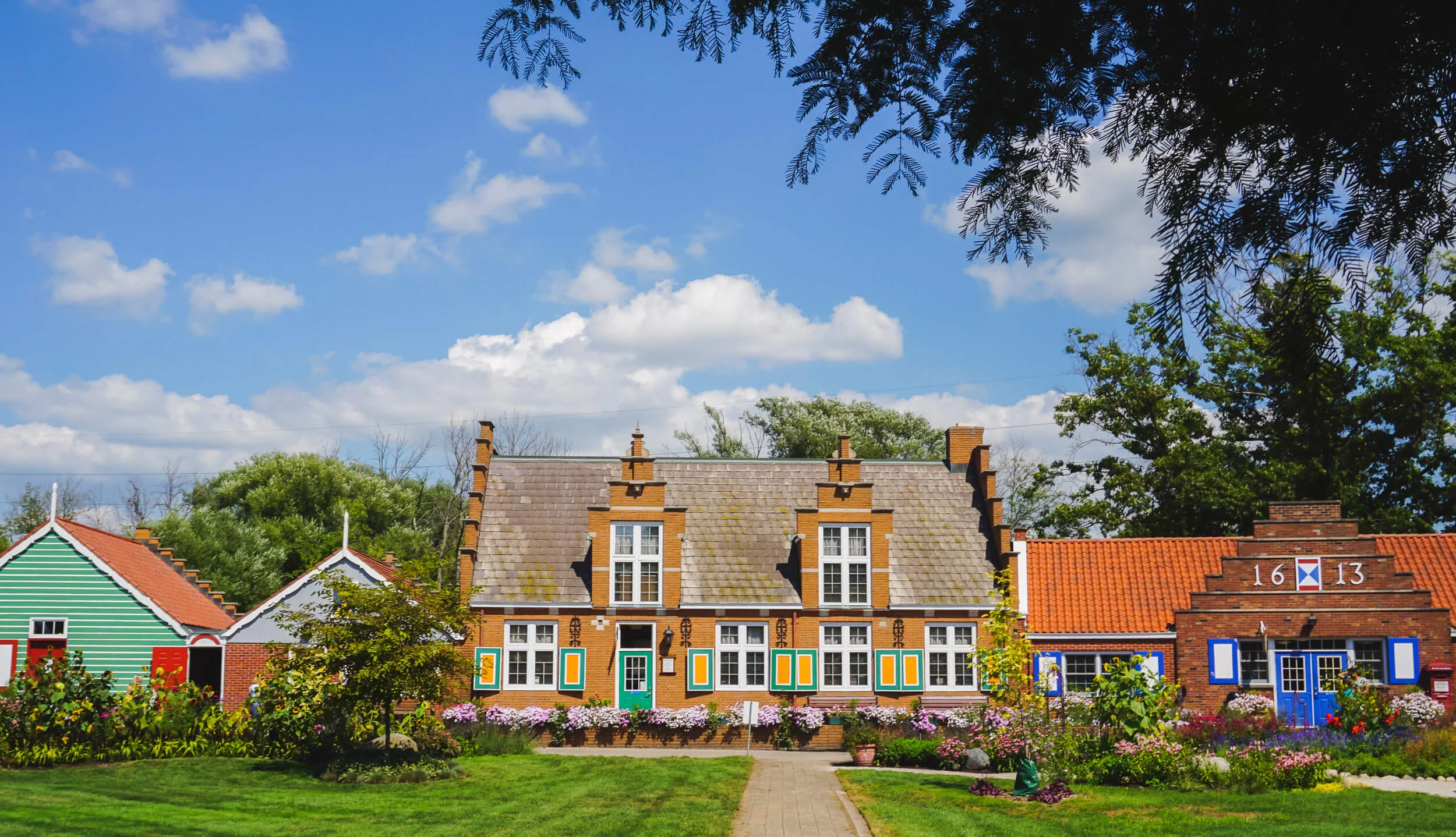Photo Story Windmill Island Gardens in Holland, MI