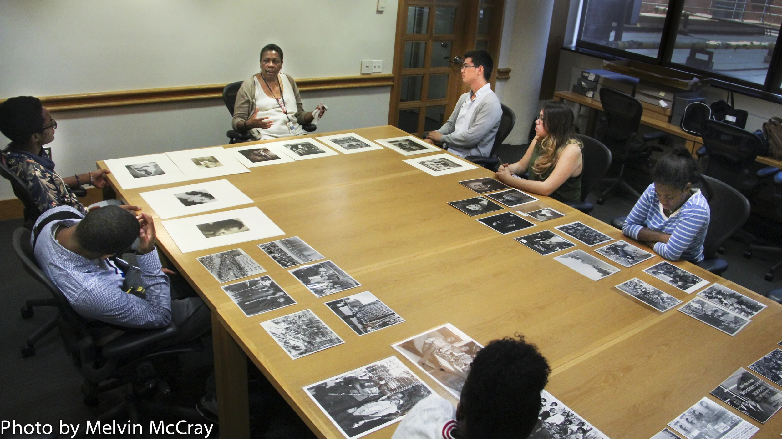 Mary Yearwood photography curator at the Schomberg Library letcuring to DMTP Students-27.jpg